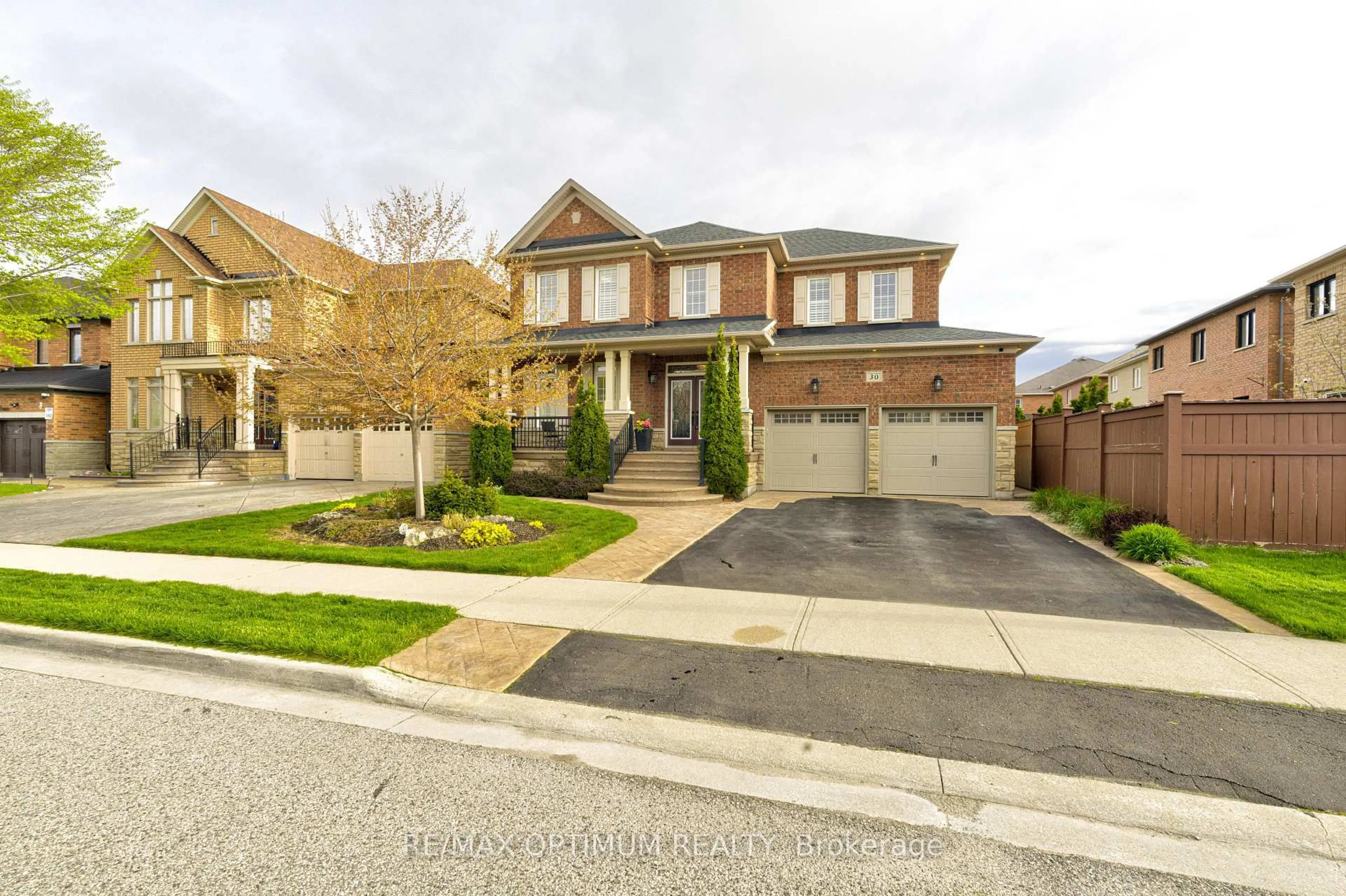 Home with brick exterior material, street for 30 Sorbonne Dr, Brampton Ontario L6P 1Z3