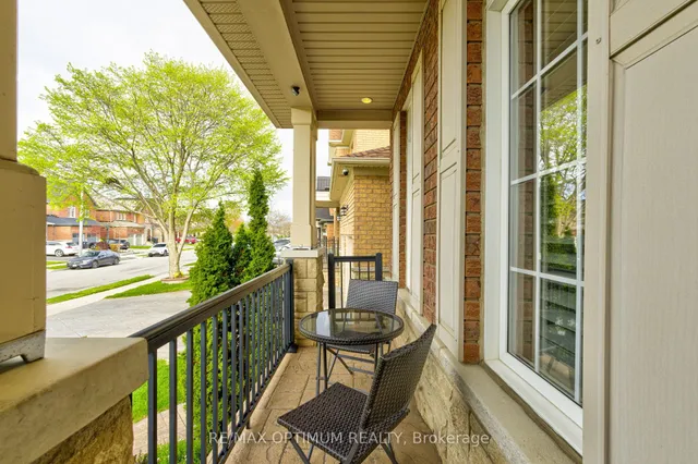 30 Sorbonne Dr, Brampton 4