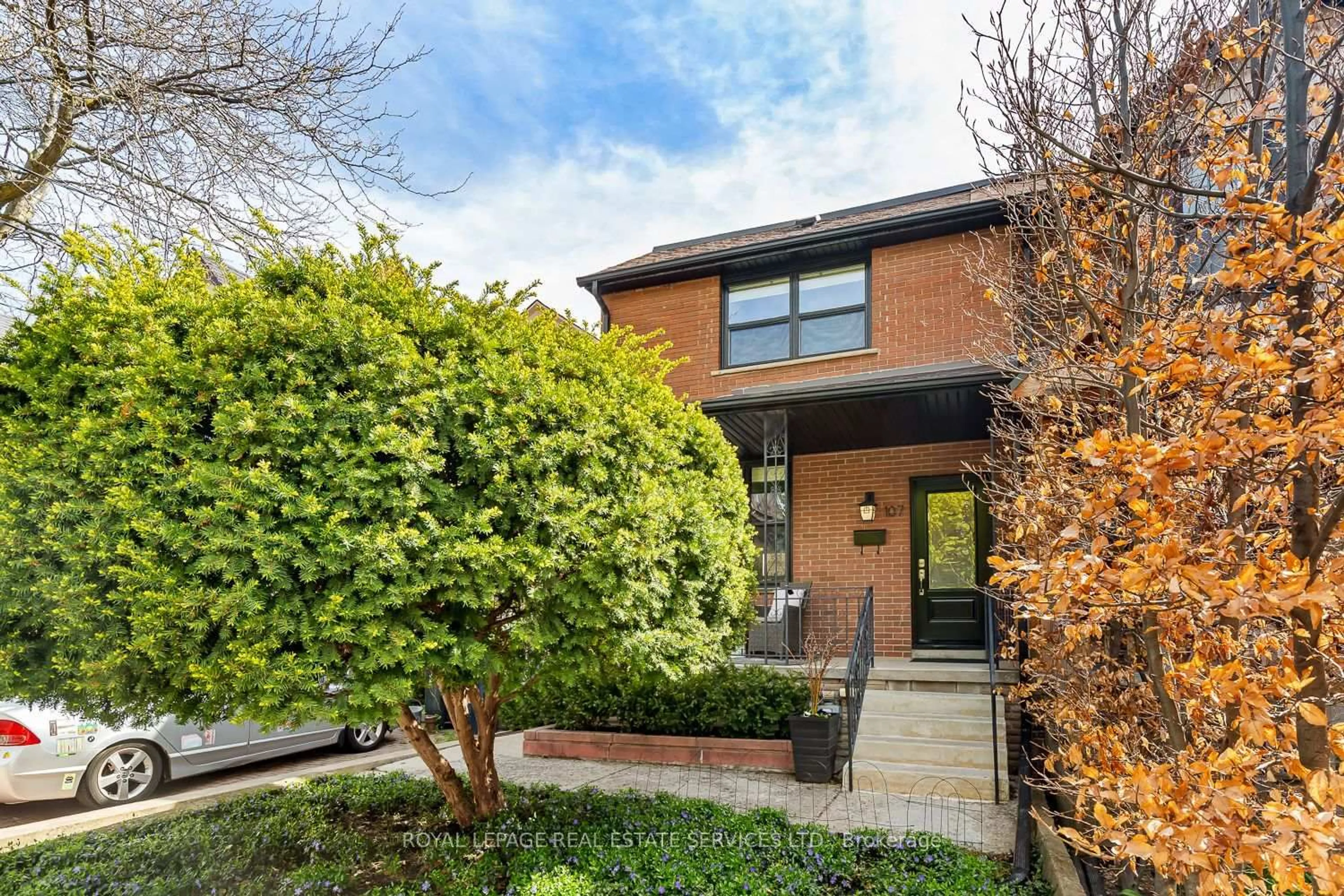 Home with brick exterior material, street for 107 Westmoreland Ave, Toronto Ontario M6H 2Z8