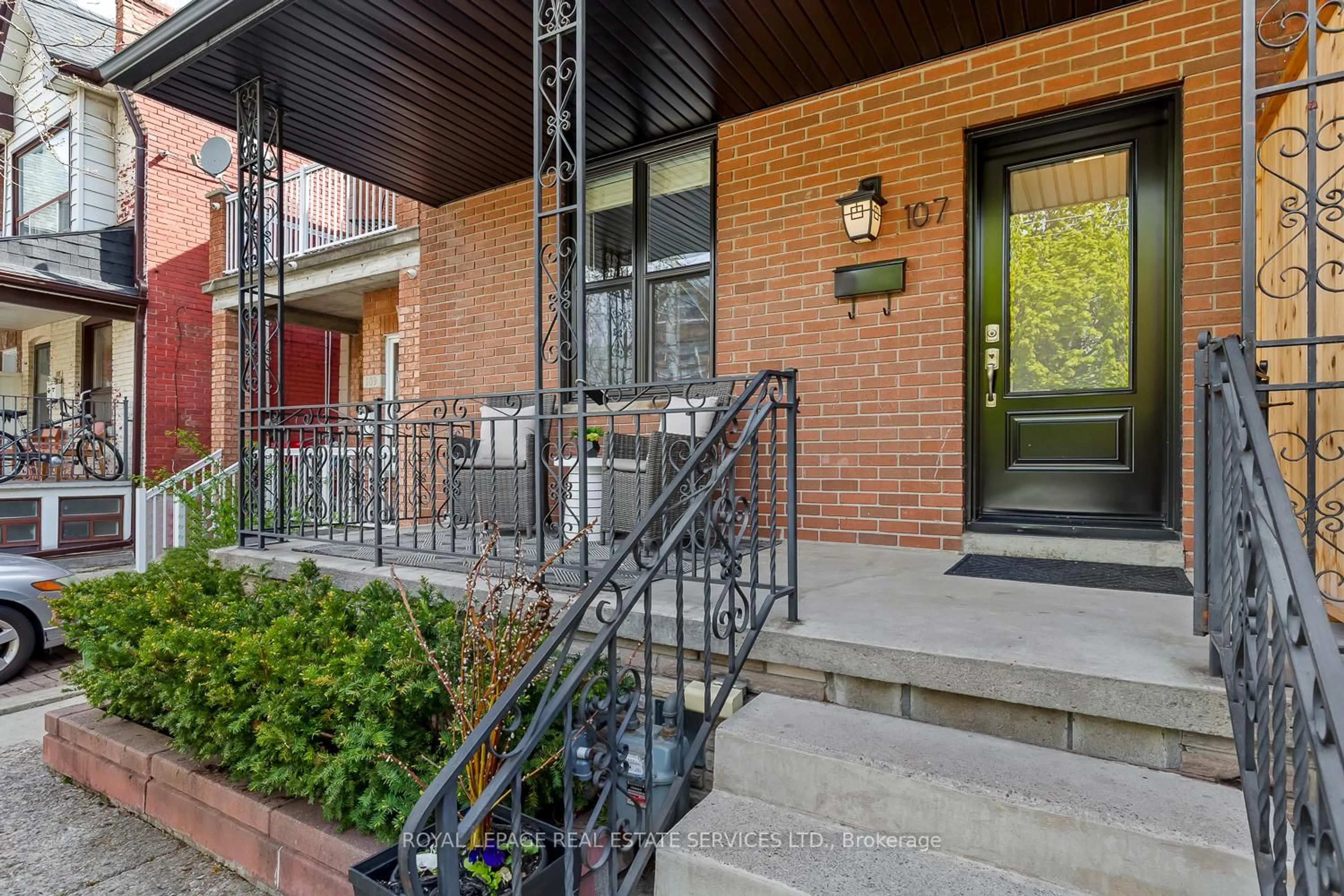 Unknown for 107 Westmoreland Ave, Toronto Ontario M6H 2Z8
