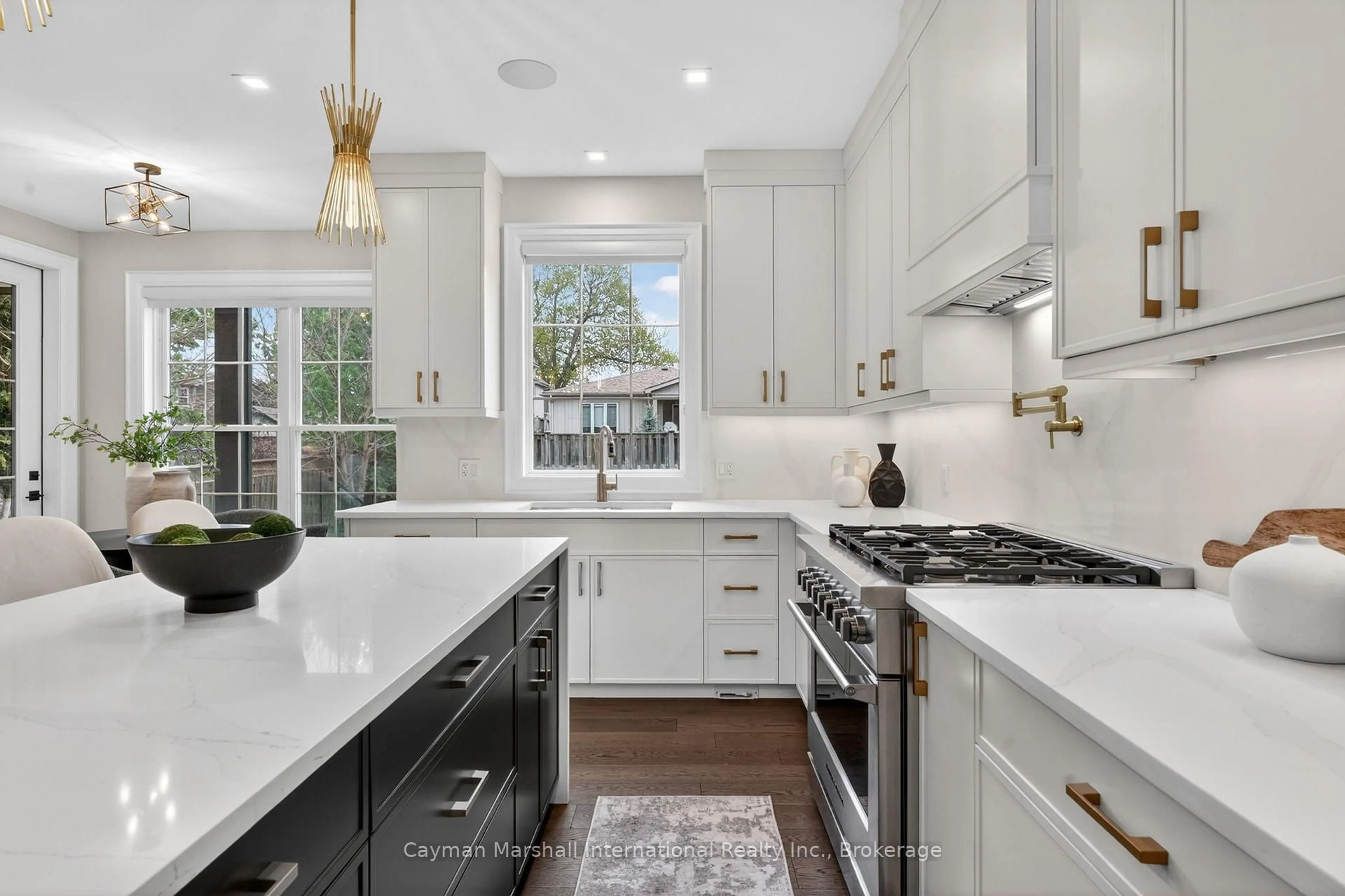 Contemporary kitchen, ceramic/tile floor for 84 John St, Milton Ontario L9T 1G3