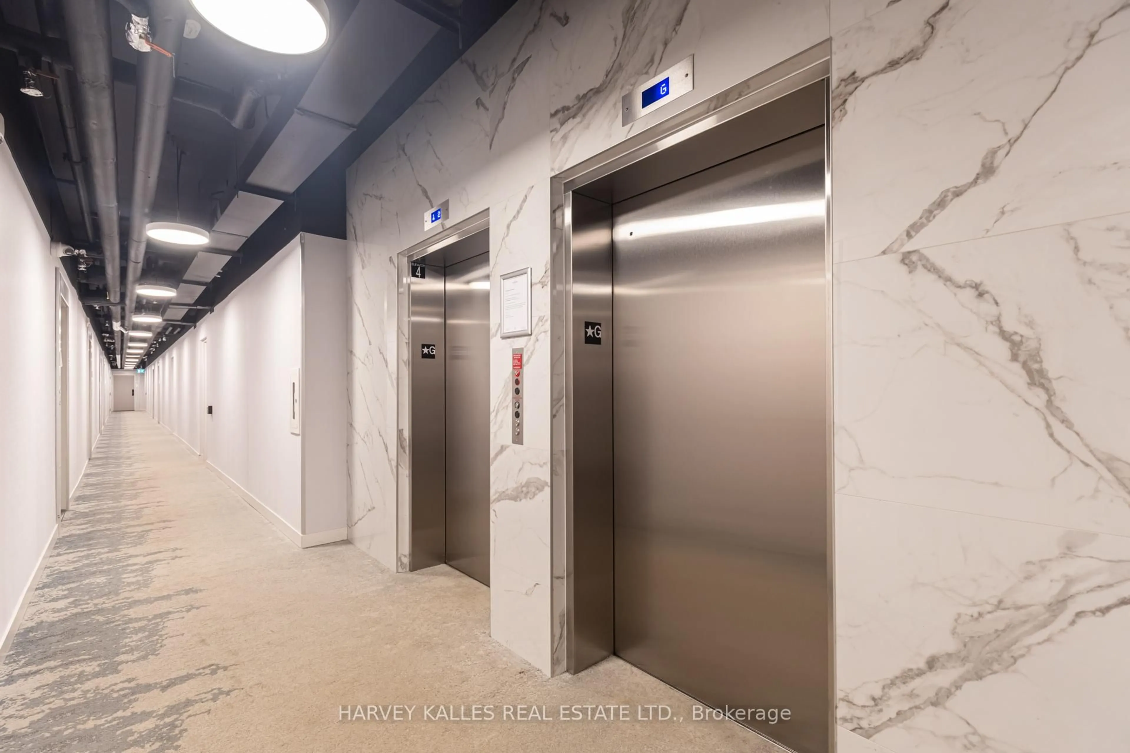 Indoor foyer for 3200 Dakota Common #B814, Burlington Ontario L7M 2A7