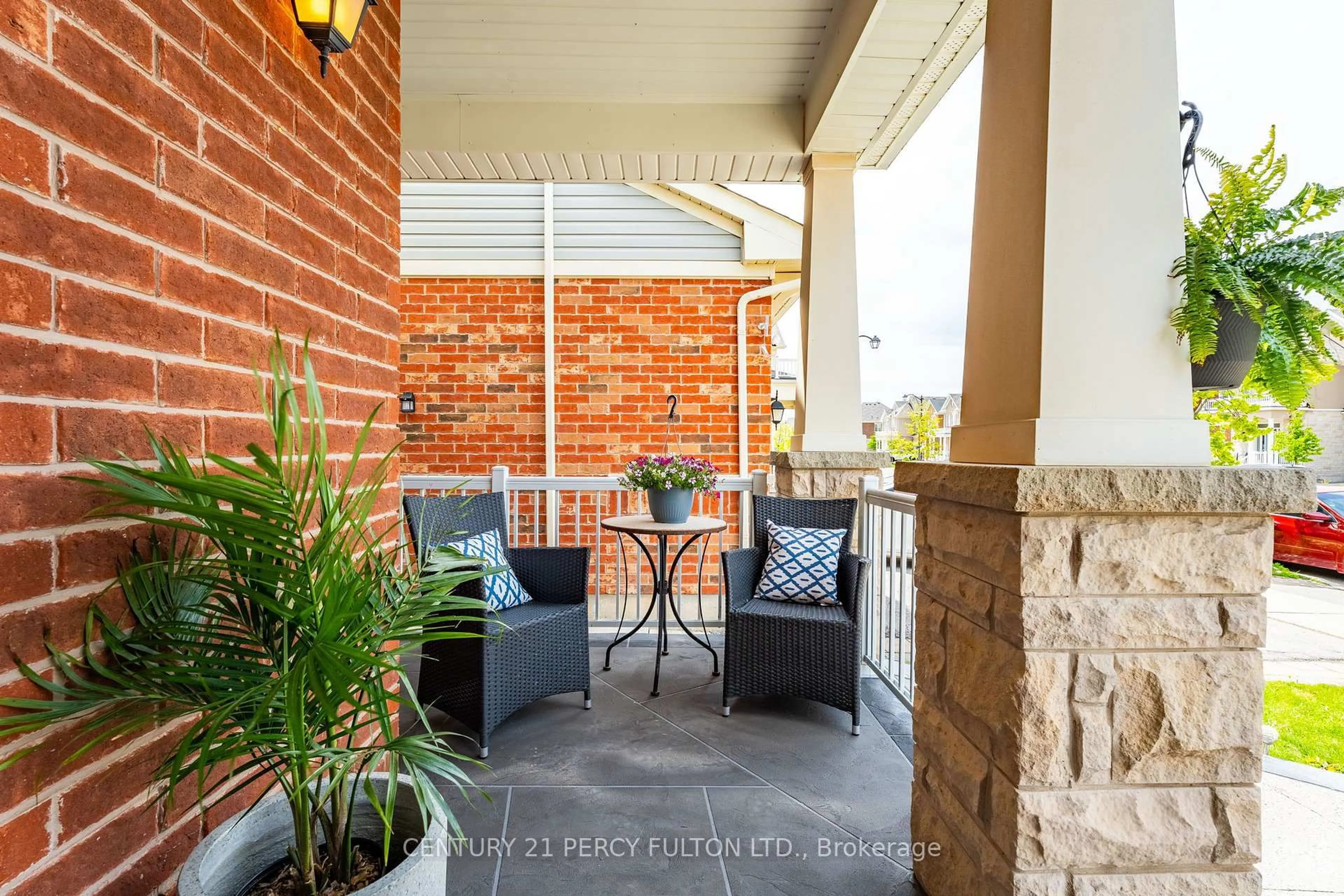 Patio, street for 458 Etheridge Ave, Milton Ontario L9E 0A8