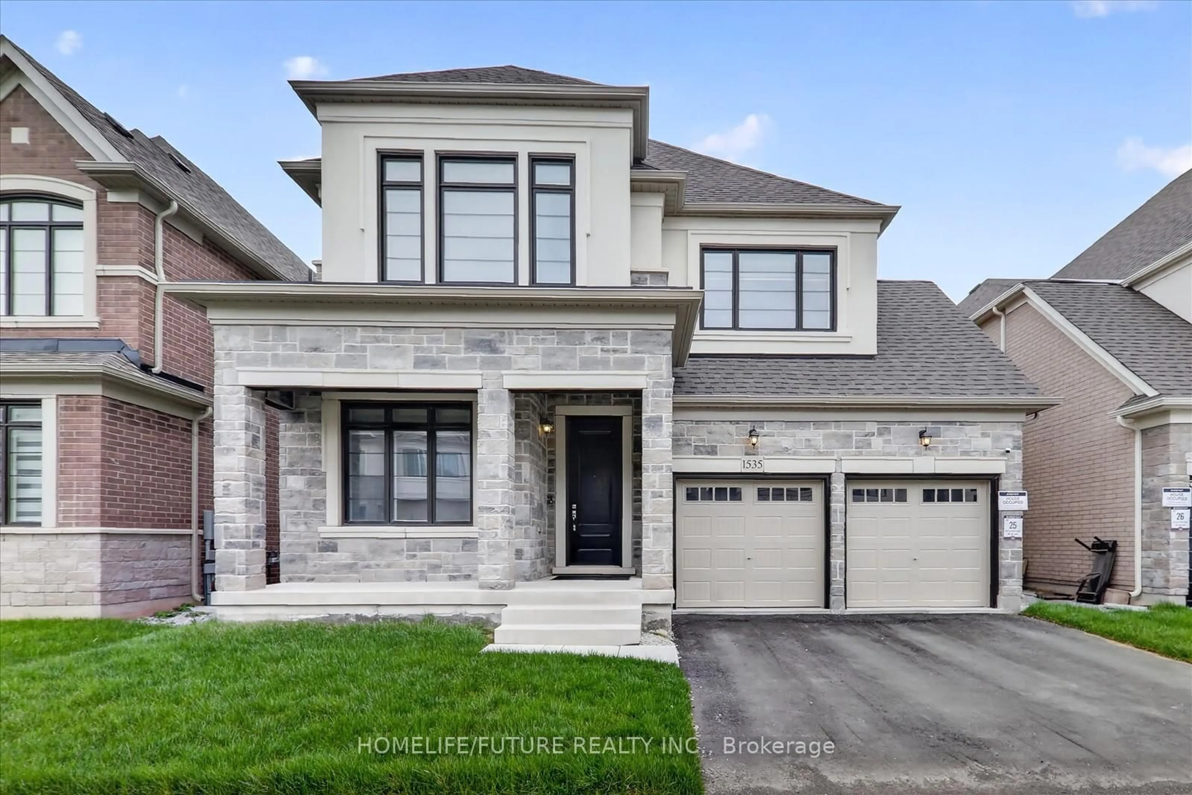 Home with brick exterior material, street for 1535 Buttercup Crt, Milton Ontario L9E 2G3