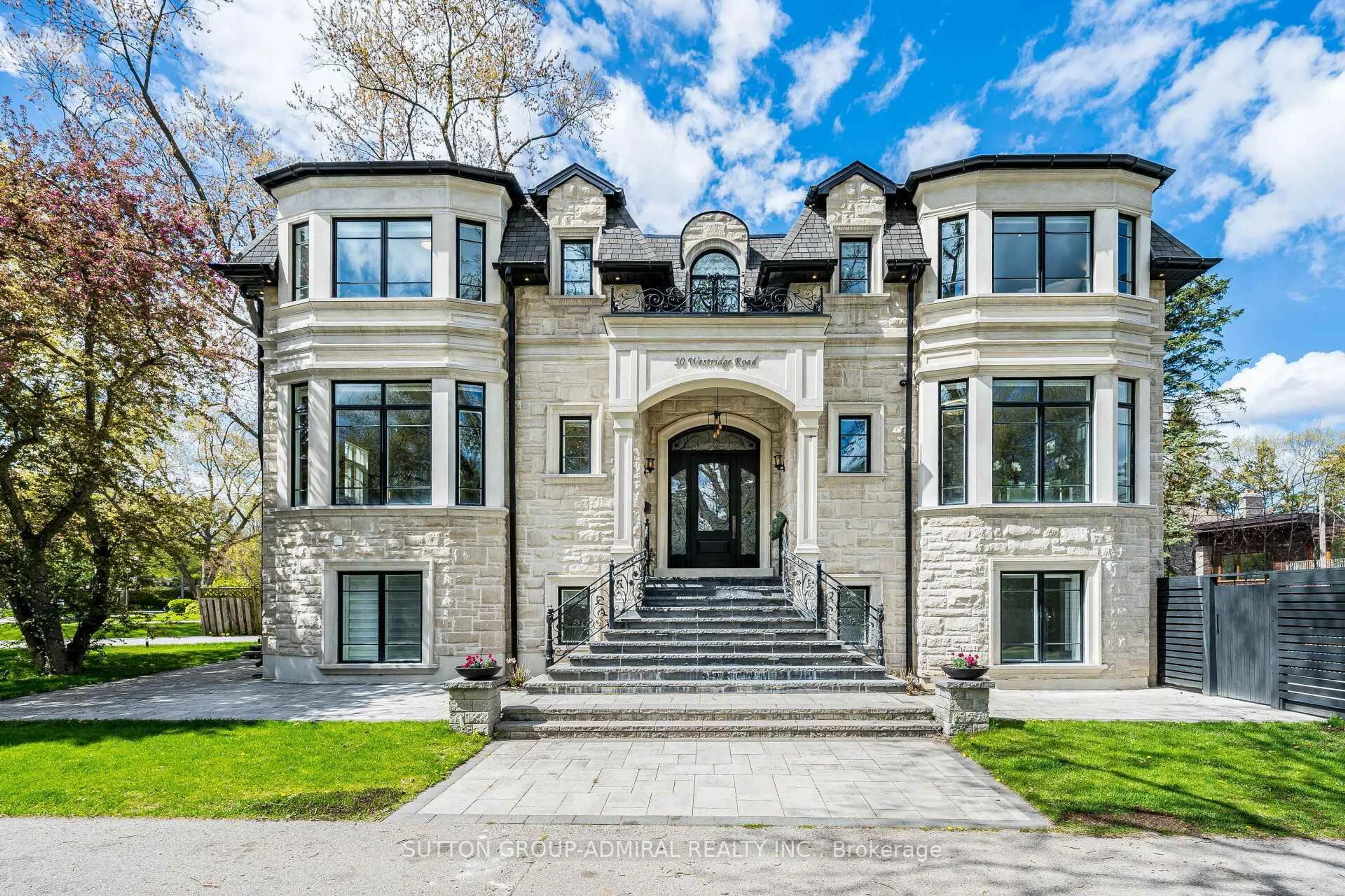 Unknown for 30 Westridge Rd, Toronto Ontario M9A 4E8