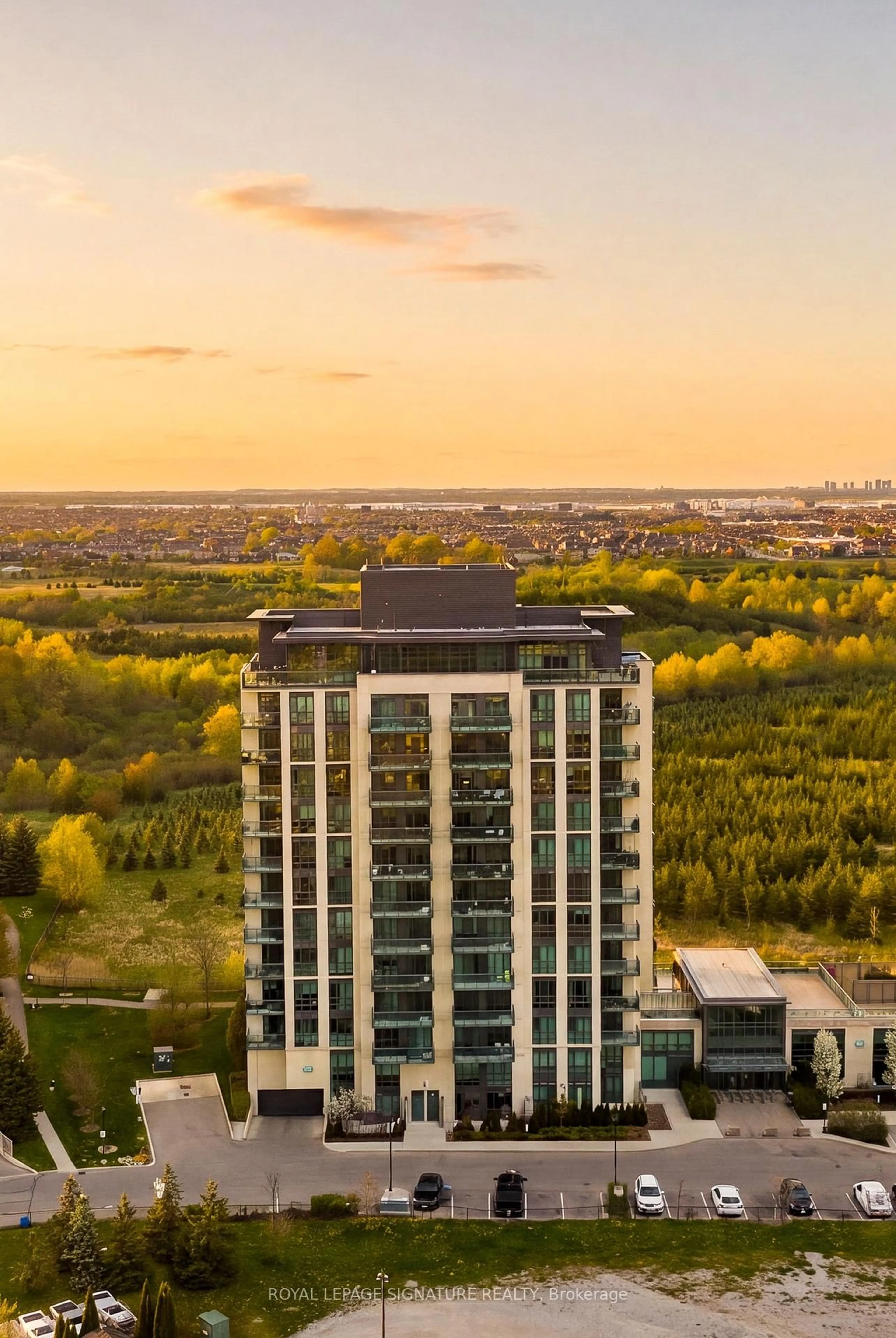 A pic from outside/outdoor area/front of a property/back of a property/a pic from drone, city buildings view from balcony for 45 Yorkland Blvd #806, Brampton Ontario L6P 4B4