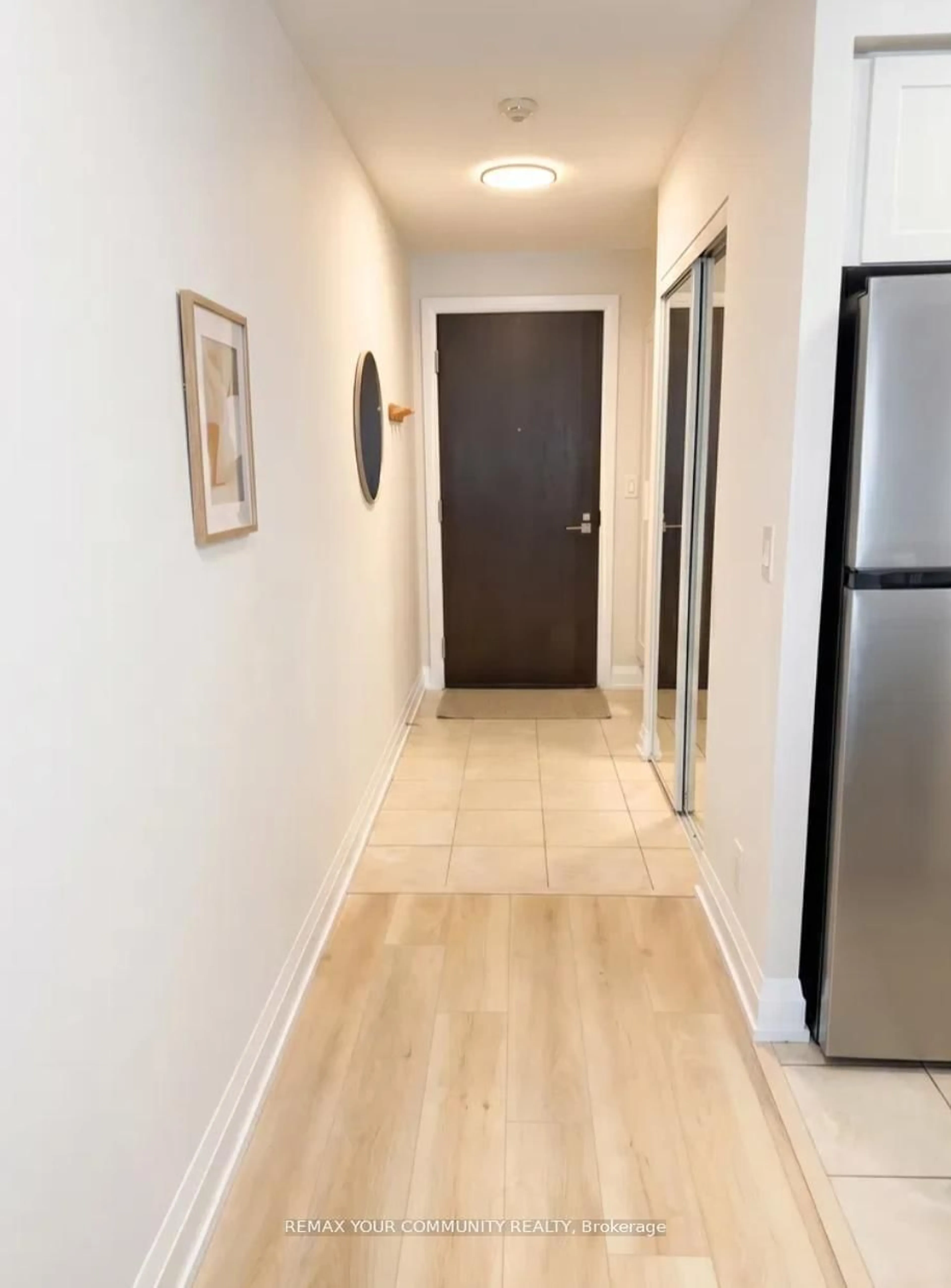 Indoor foyer for 55 De Boers Dr #701, Toronto Ontario M3J 0G5