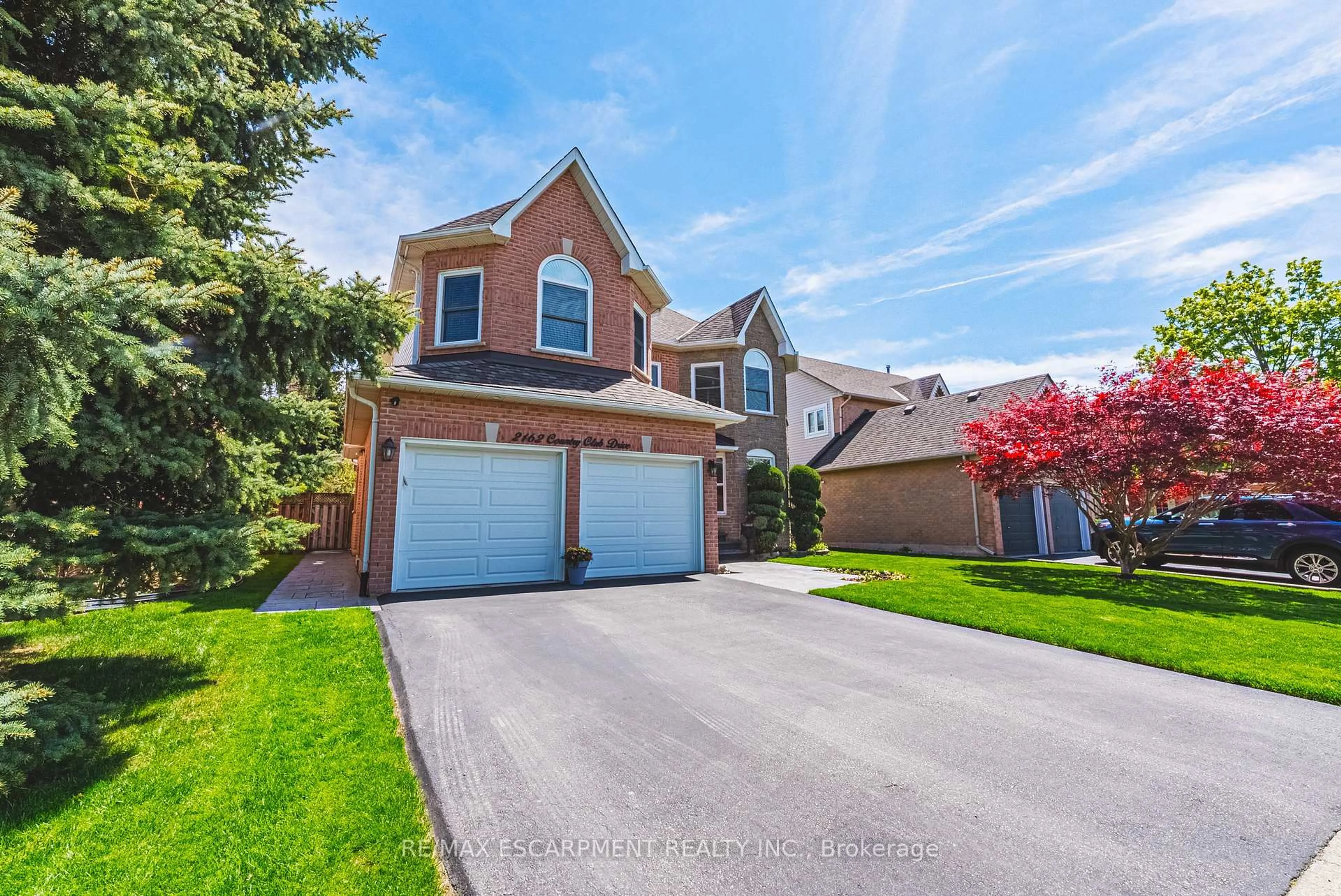 Unknown for 2162 Country Club Dr, Burlington Ontario L7M 4B1