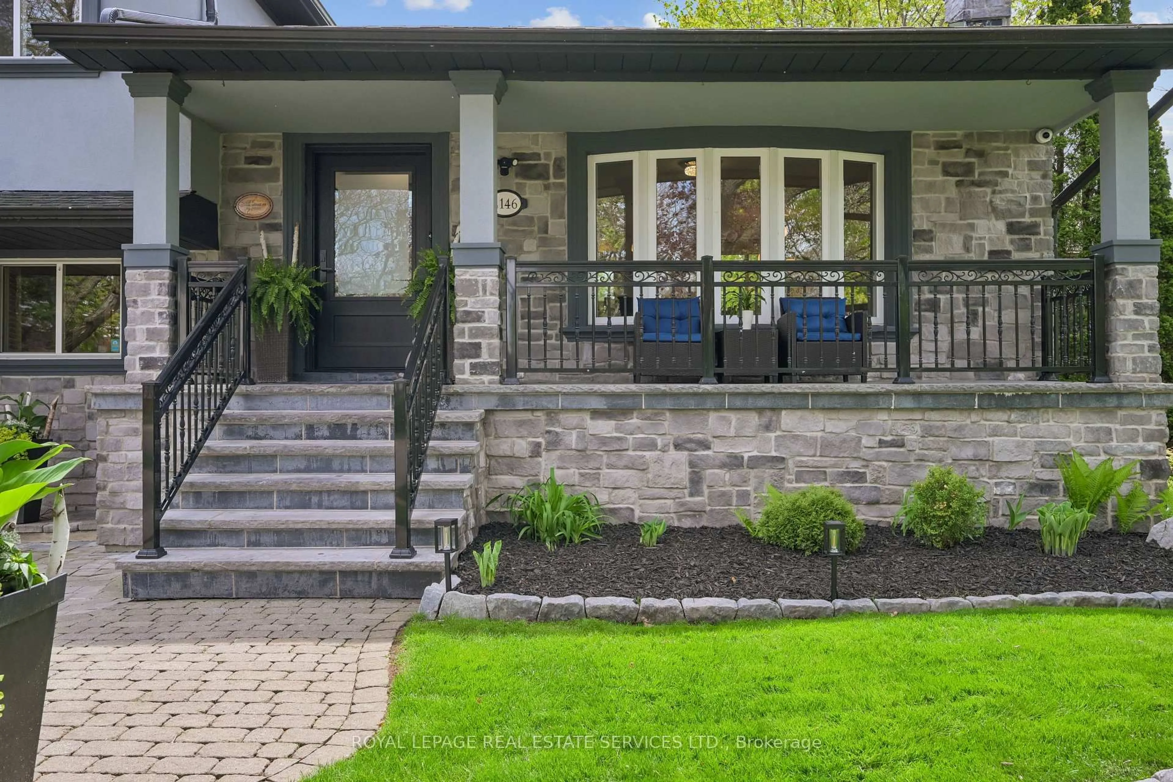 Home with brick exterior material, street for 2146 Hixon St, Oakville Ontario L6L 1T4
