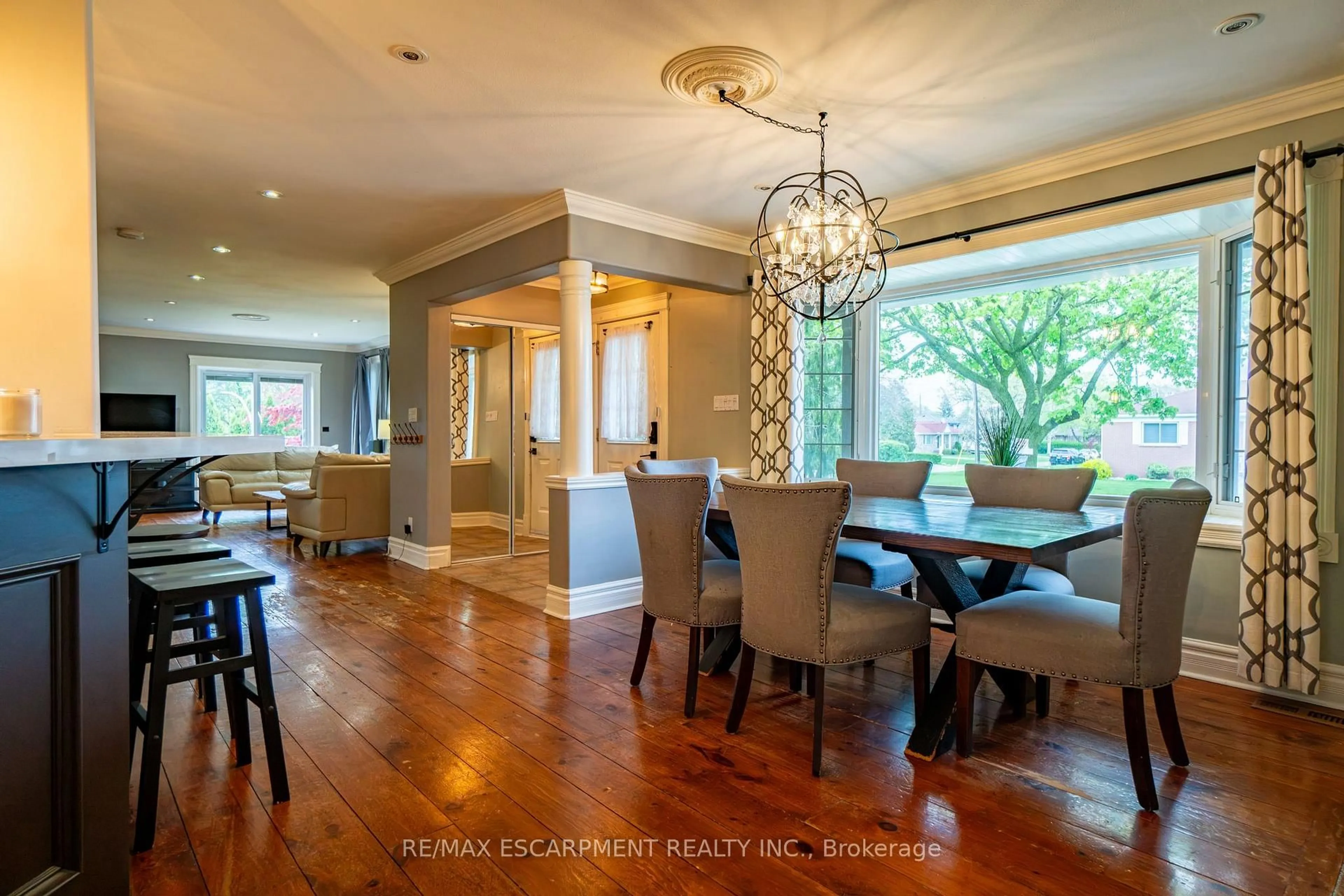 Dining room, unknown for 5349 Bromley Rd, Burlington Ontario L7L 3G5