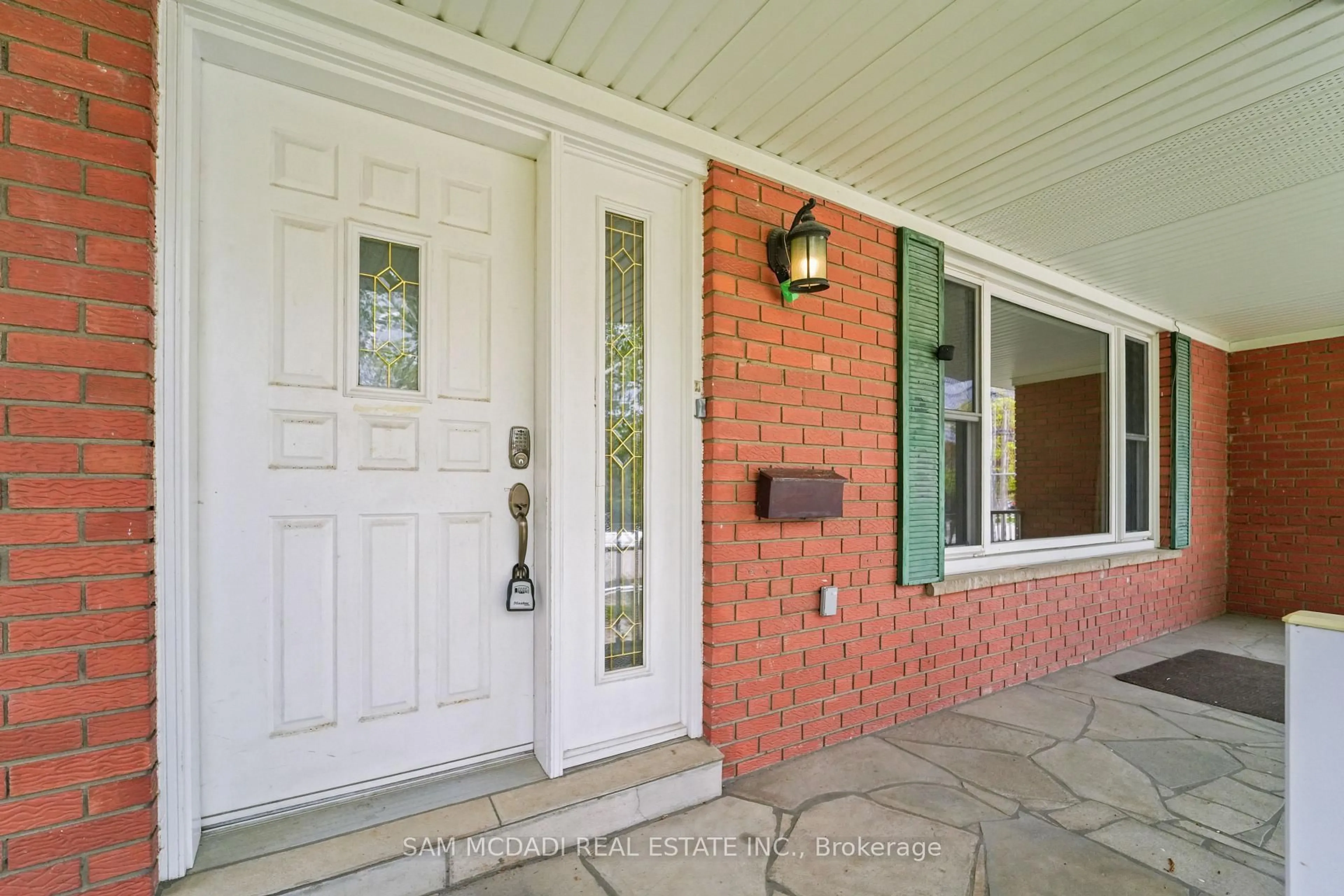 Home with brick exterior material, street for 2155 Davebrook Rd, Mississauga Ontario L5J 3M4