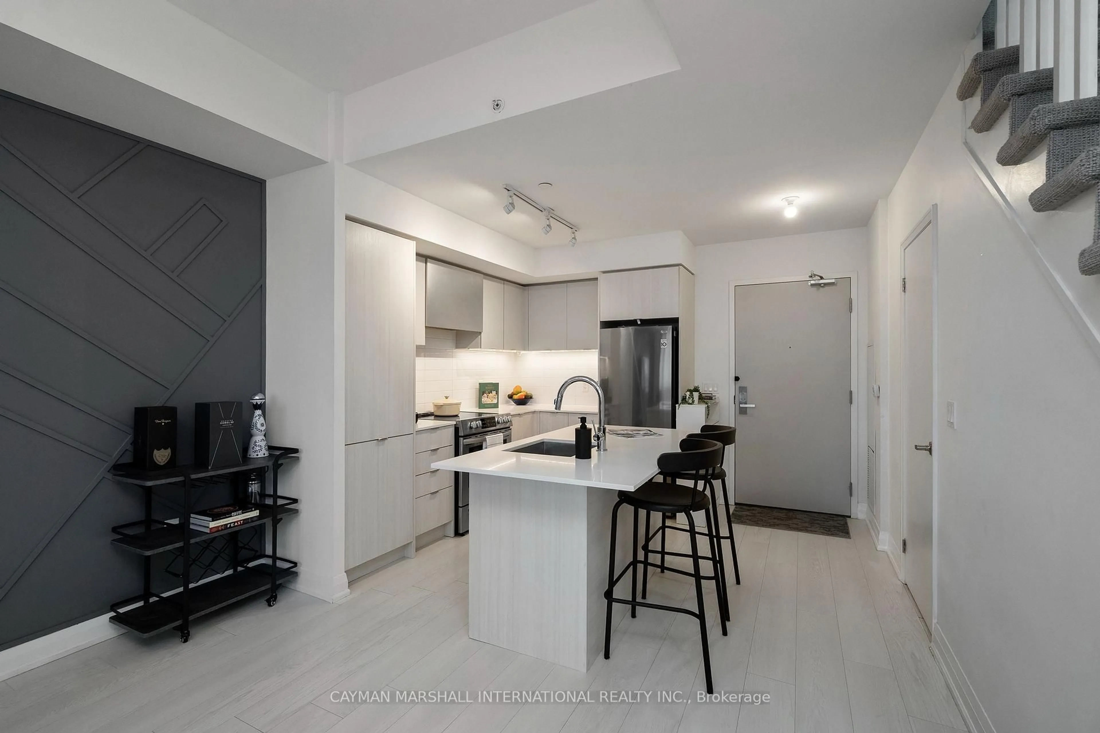 Open concept kitchen, unknown for 30 Gibbs Rd #108, Toronto Ontario M9B 0E4