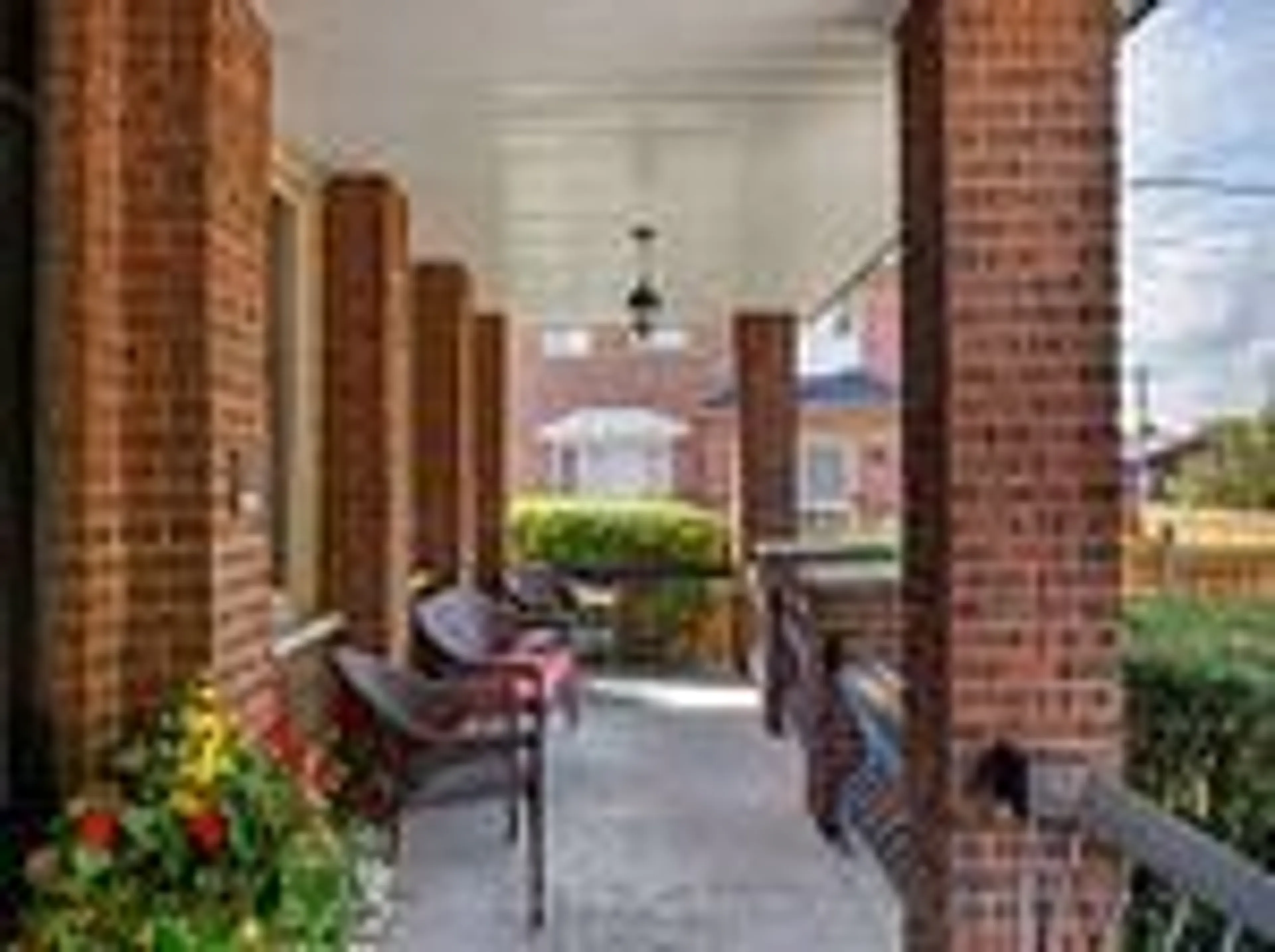Patio, street for 15 Westroyal Rd, Toronto Ontario M9P 2C4