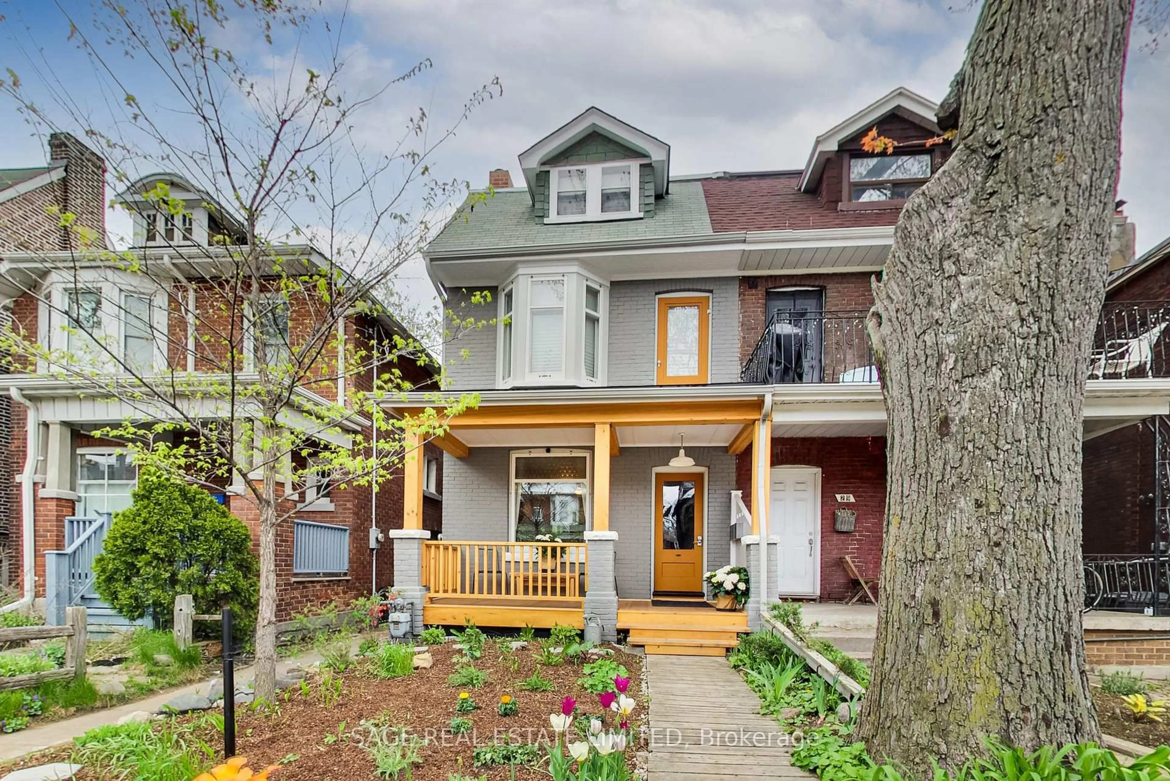 Home with brick exterior material, street for 31 Emerson Ave, Toronto Ontario M6H 3S7