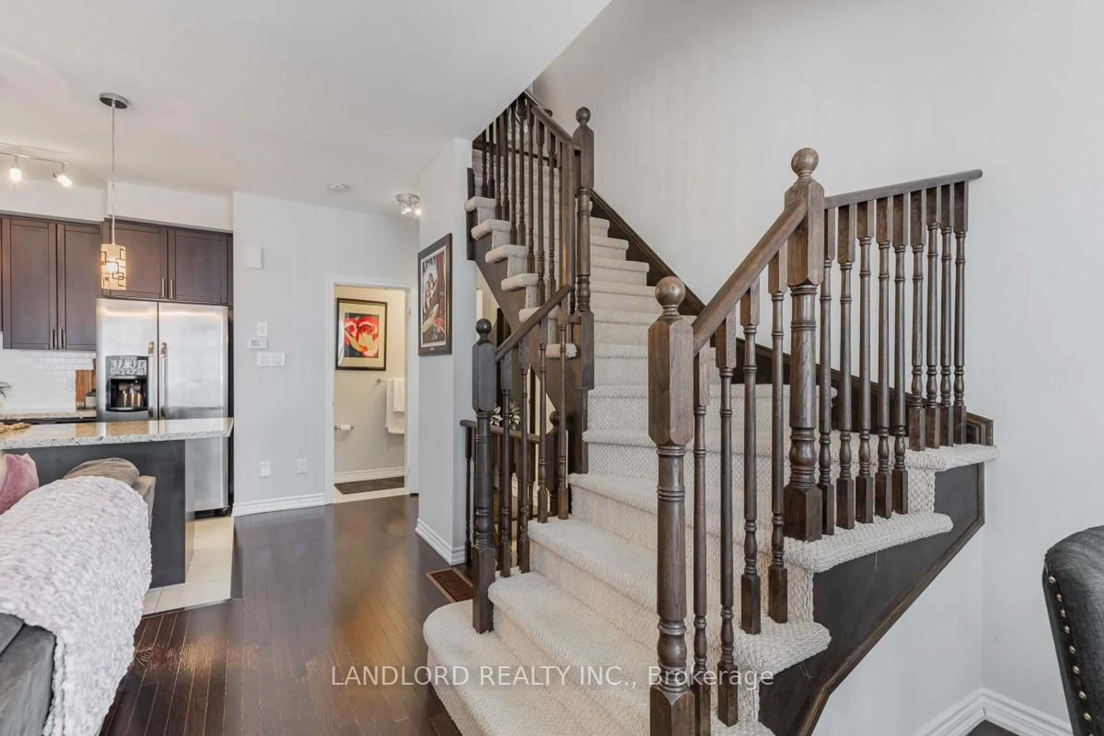 Stairs for 165 Hampshire Way #50, Milton Ontario L9T 8M7