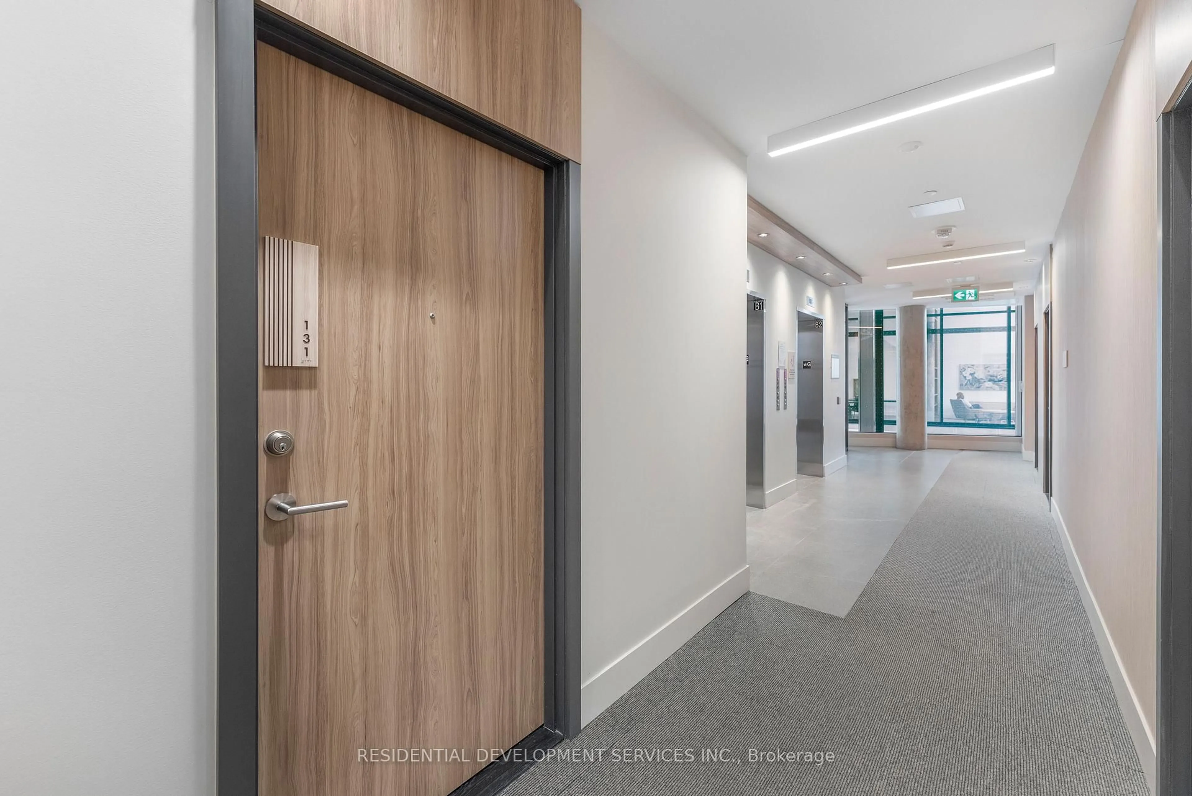 Indoor foyer for 11 Maryport Ave #131, Toronto Ontario M3M 0E2