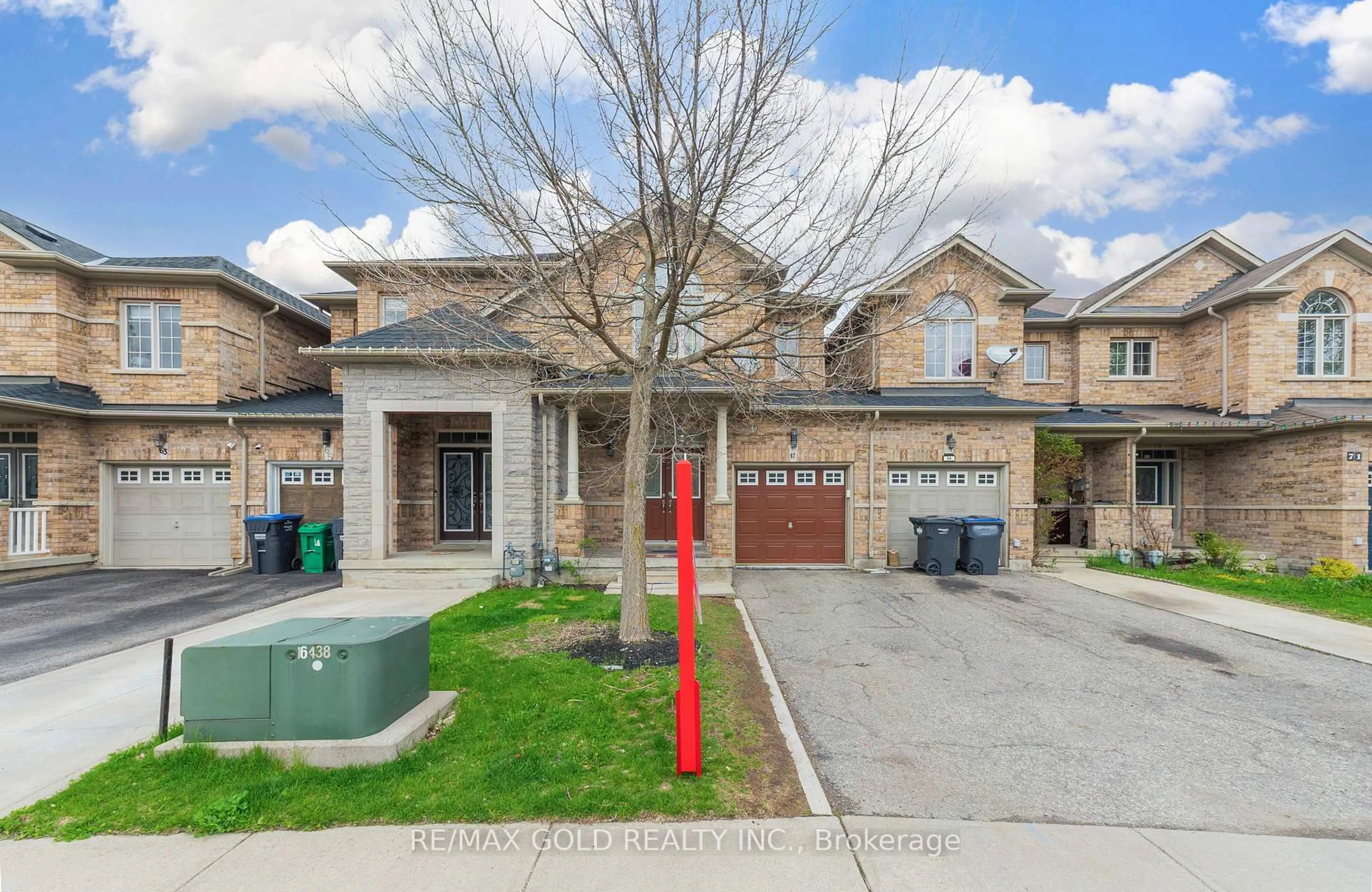 A pic from outside/outdoor area/front of a property/back of a property/a pic from drone, street for 67 Palleschi Dr, Brampton Ontario L6P 2S1