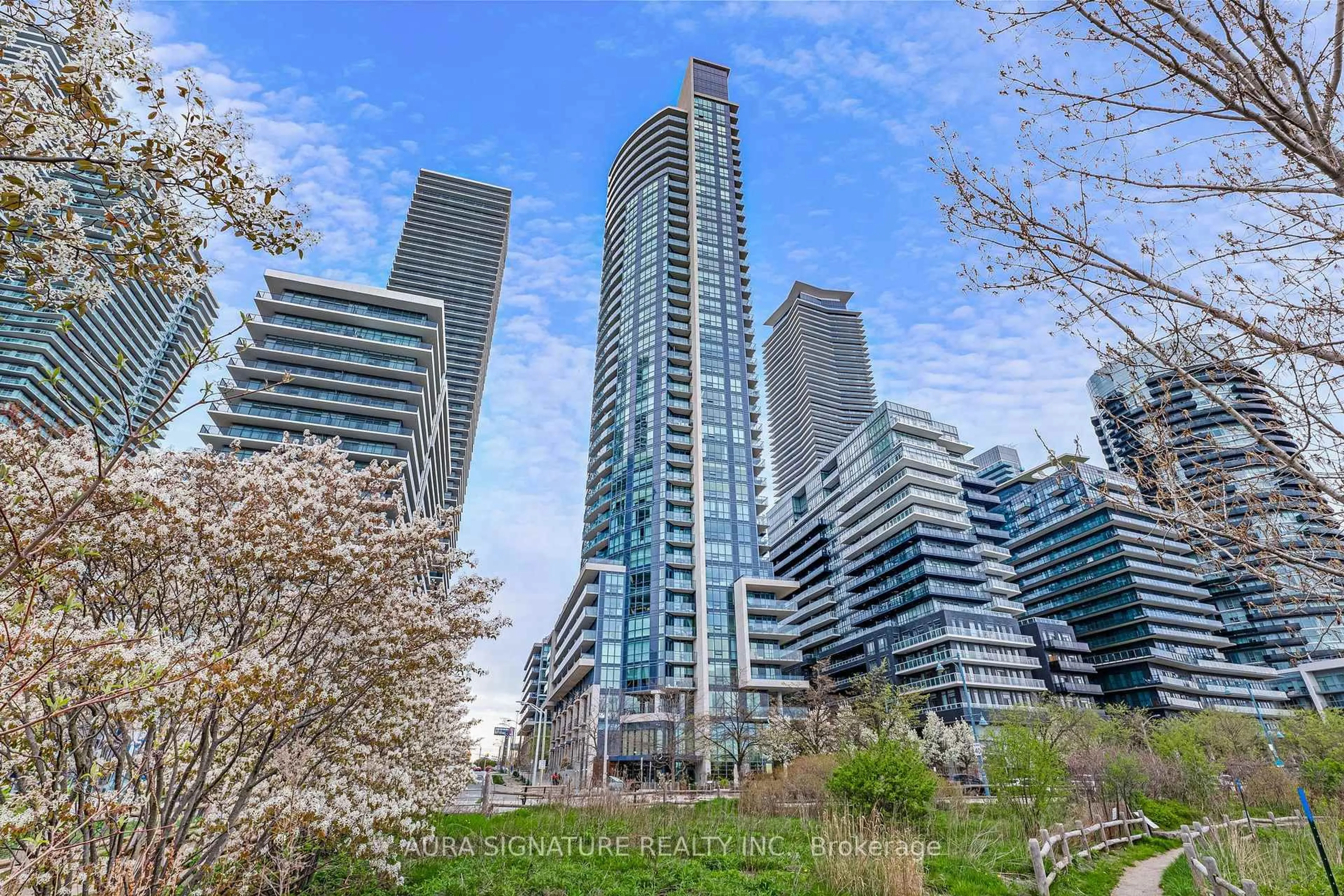 Unknown for 59 Annie Craig Dr #1004, Toronto Ontario M8V 0C4