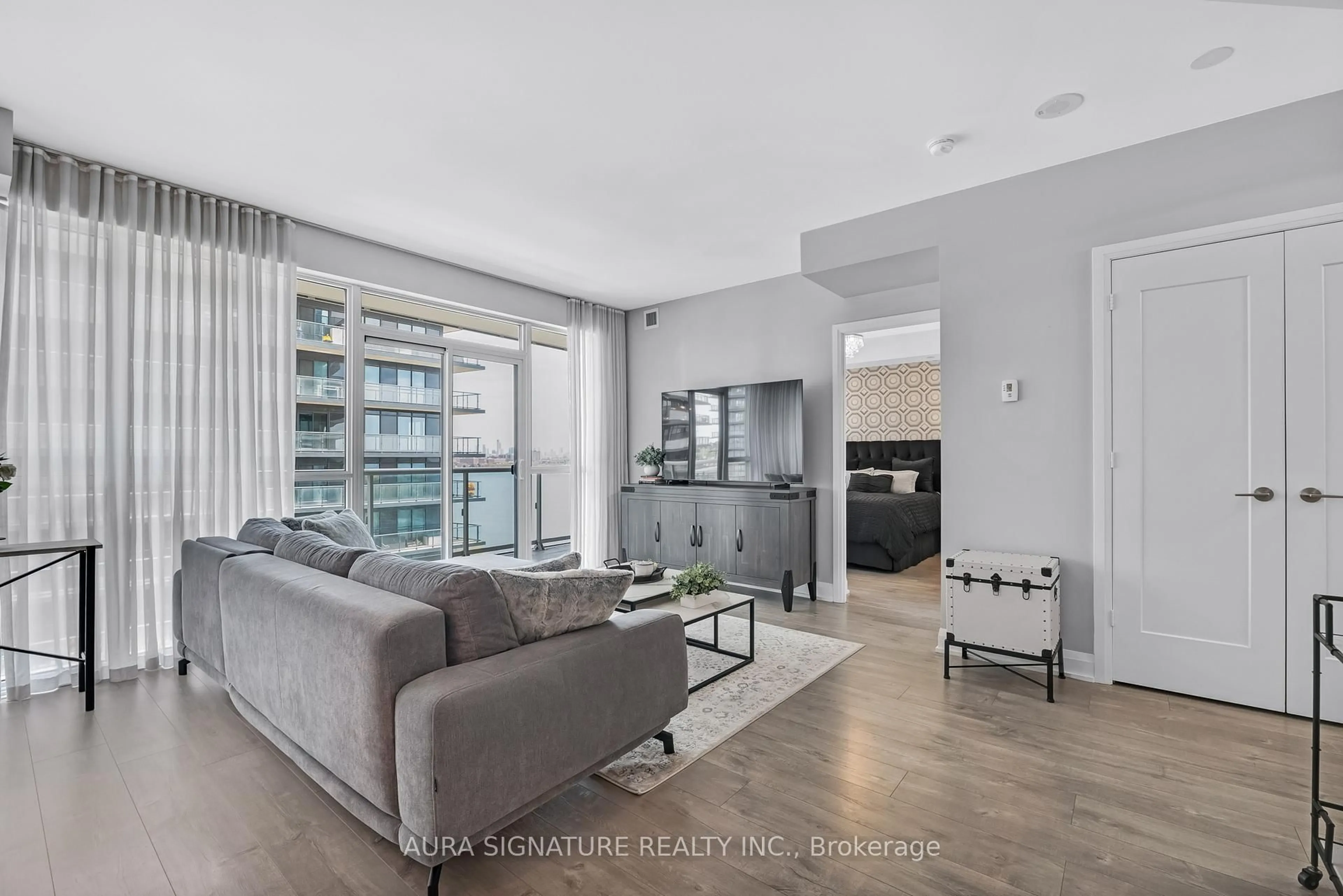 Living room with furniture, unknown for 110 Marine Parade Dr #901, Toronto Ontario M8V 0A3