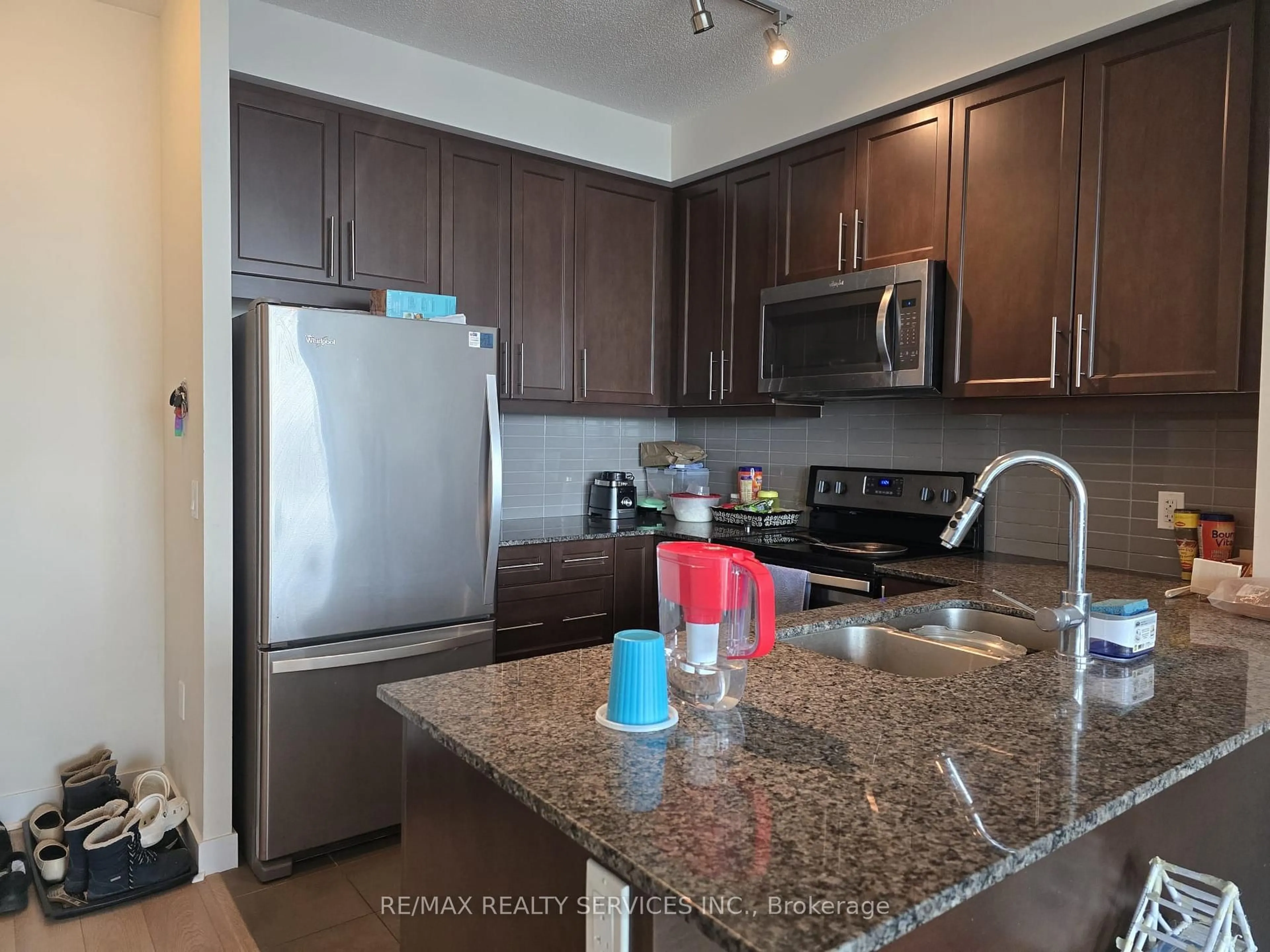 Standard kitchen, unknown for 3975 Grand Park Dr #1506, Mississauga Ontario L5B 0K4