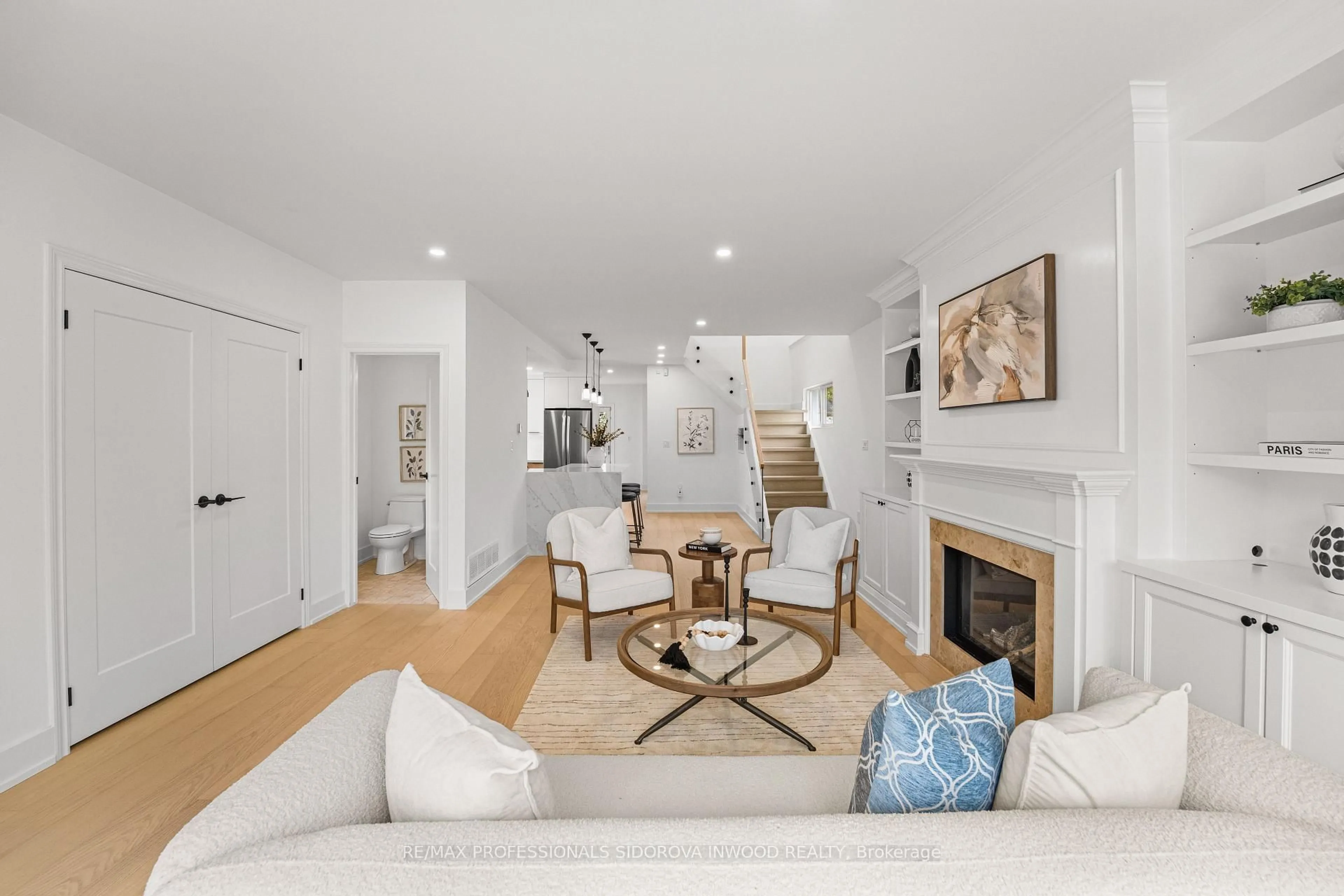 Living room with furniture, unknown for 2 Ostend Ave, Toronto Ontario M6S 1L4