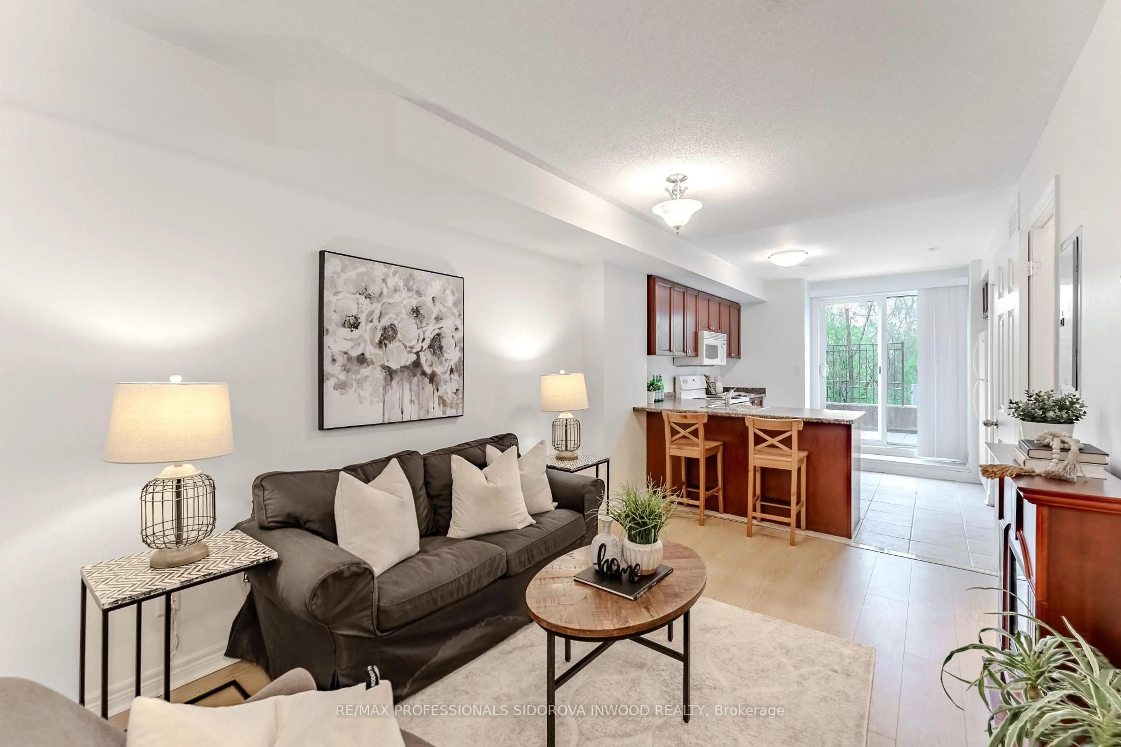 Living room with furniture, unknown for 870 Jane St #117, Toronto Ontario M6N 4C2