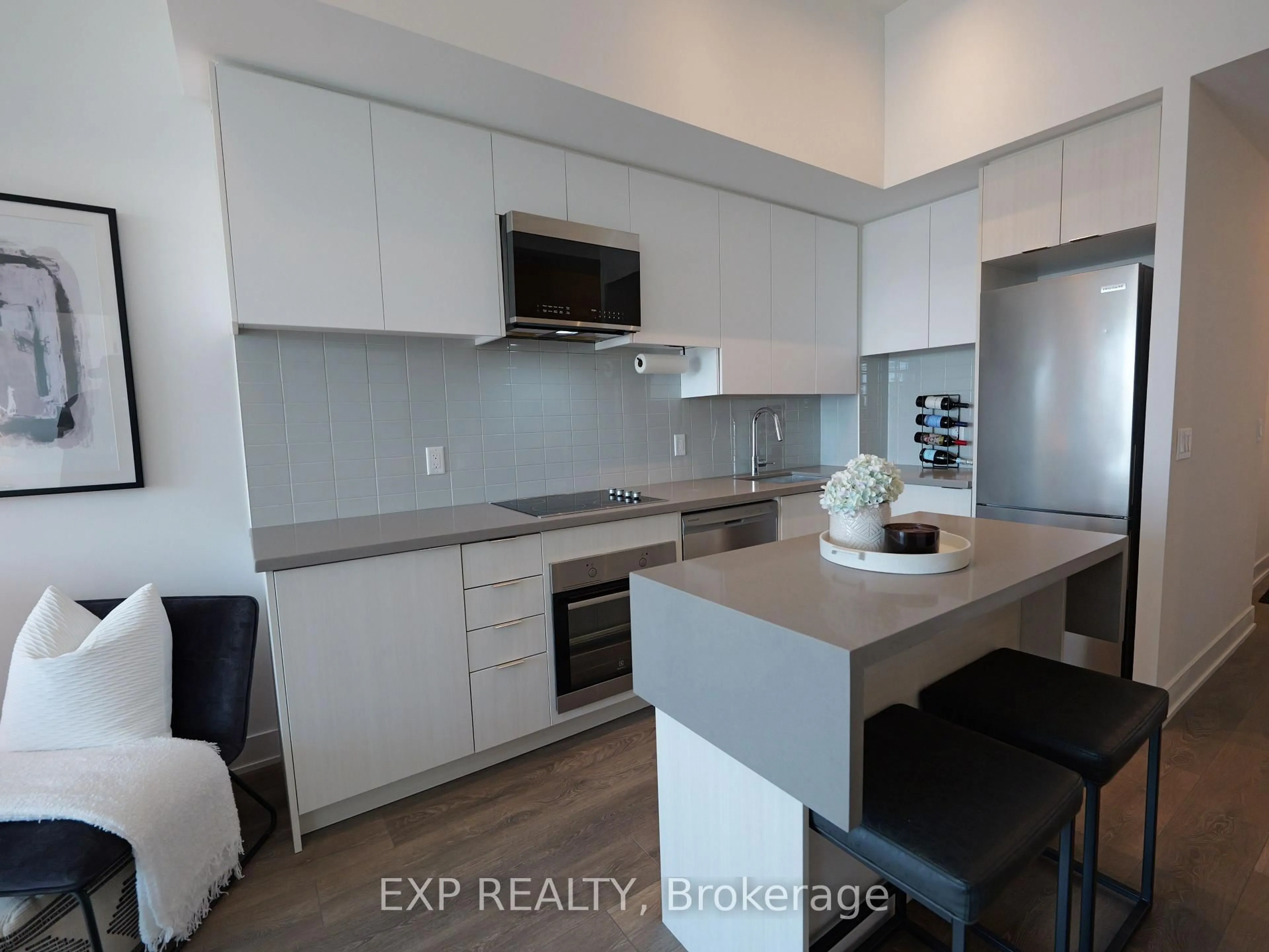 Open concept kitchen, unknown for 2481 Taunton Rd #401, Oakville Ontario L6H 3R7