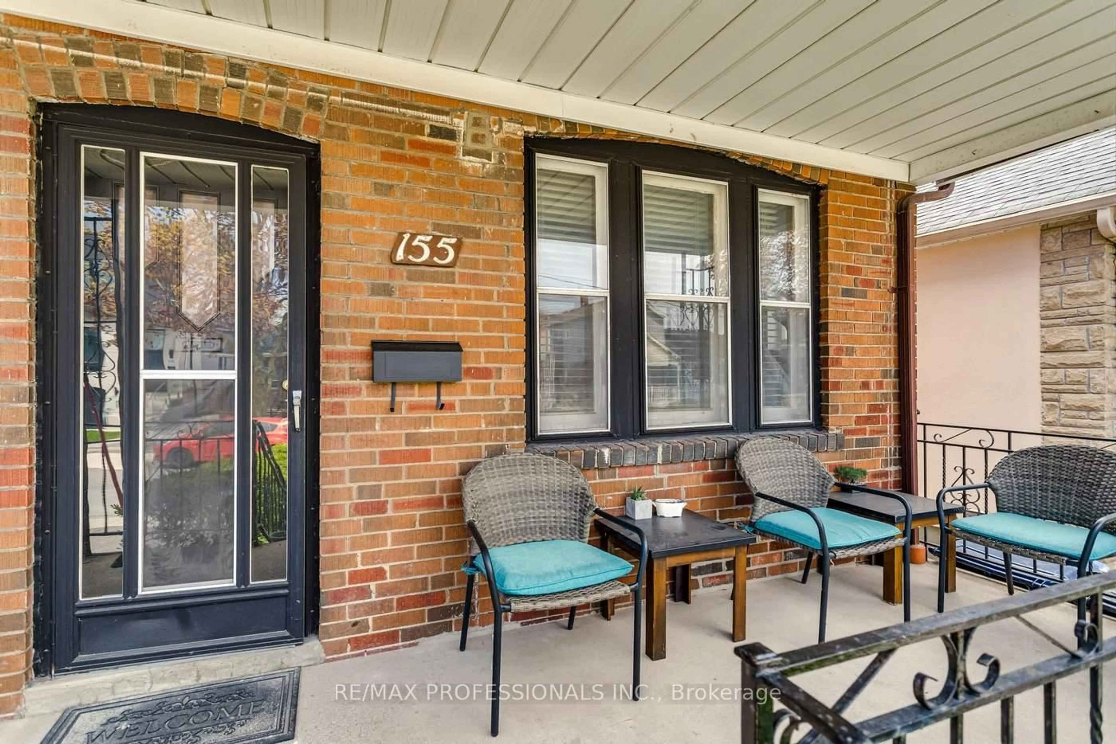 Patio, street for 155 Aileen Ave, Toronto Ontario M6M 1G1
