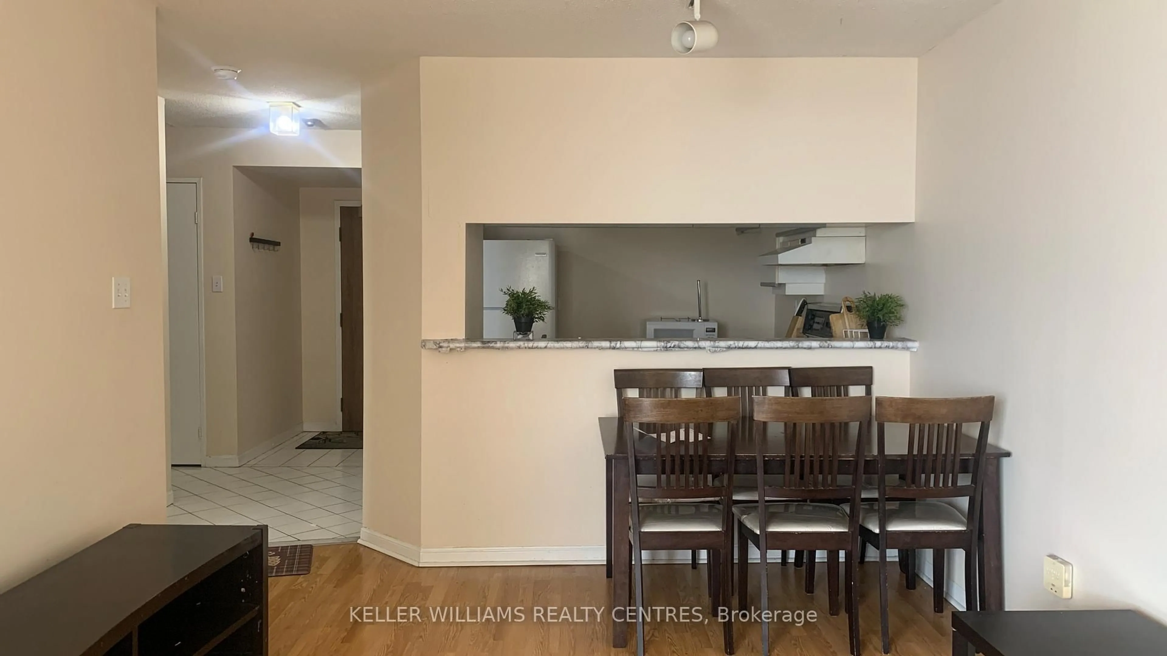 Unknown for 550 Webb Dr #1806, Mississauga Ontario L5B 3Y4