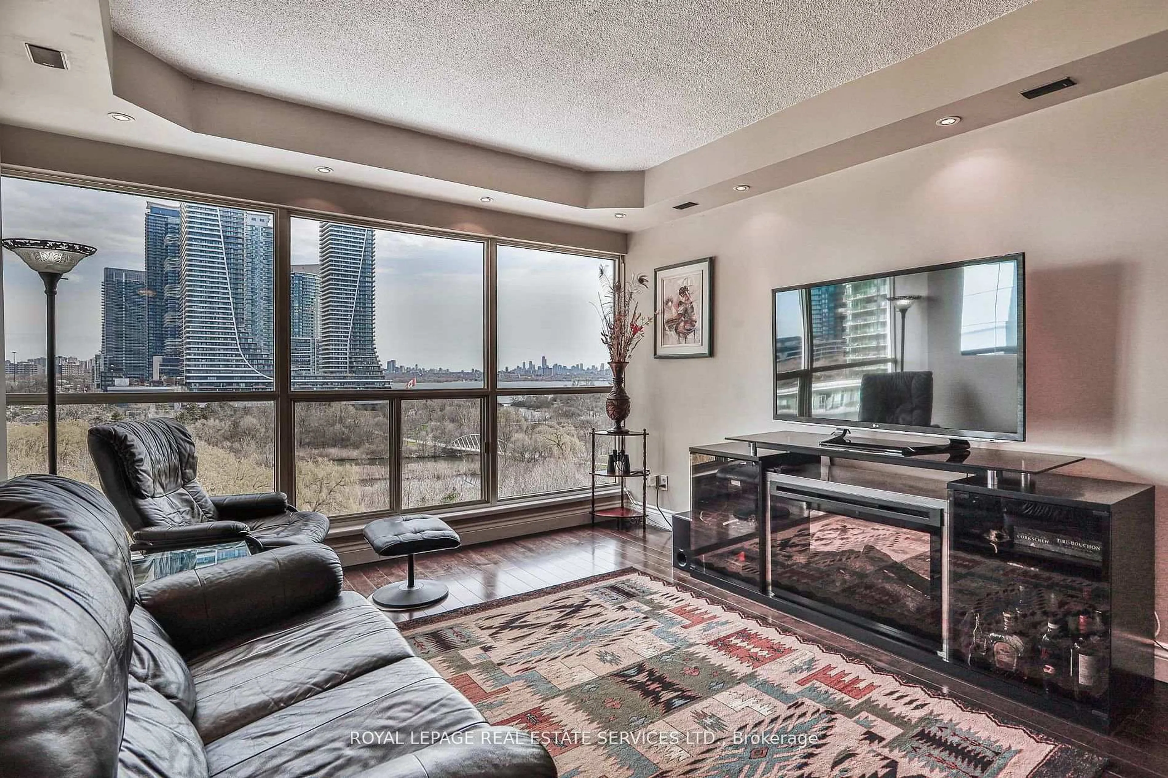 Living room with furniture, unknown for 2261 Lake shore Blvd #1010, Toronto Ontario M8V 3X1