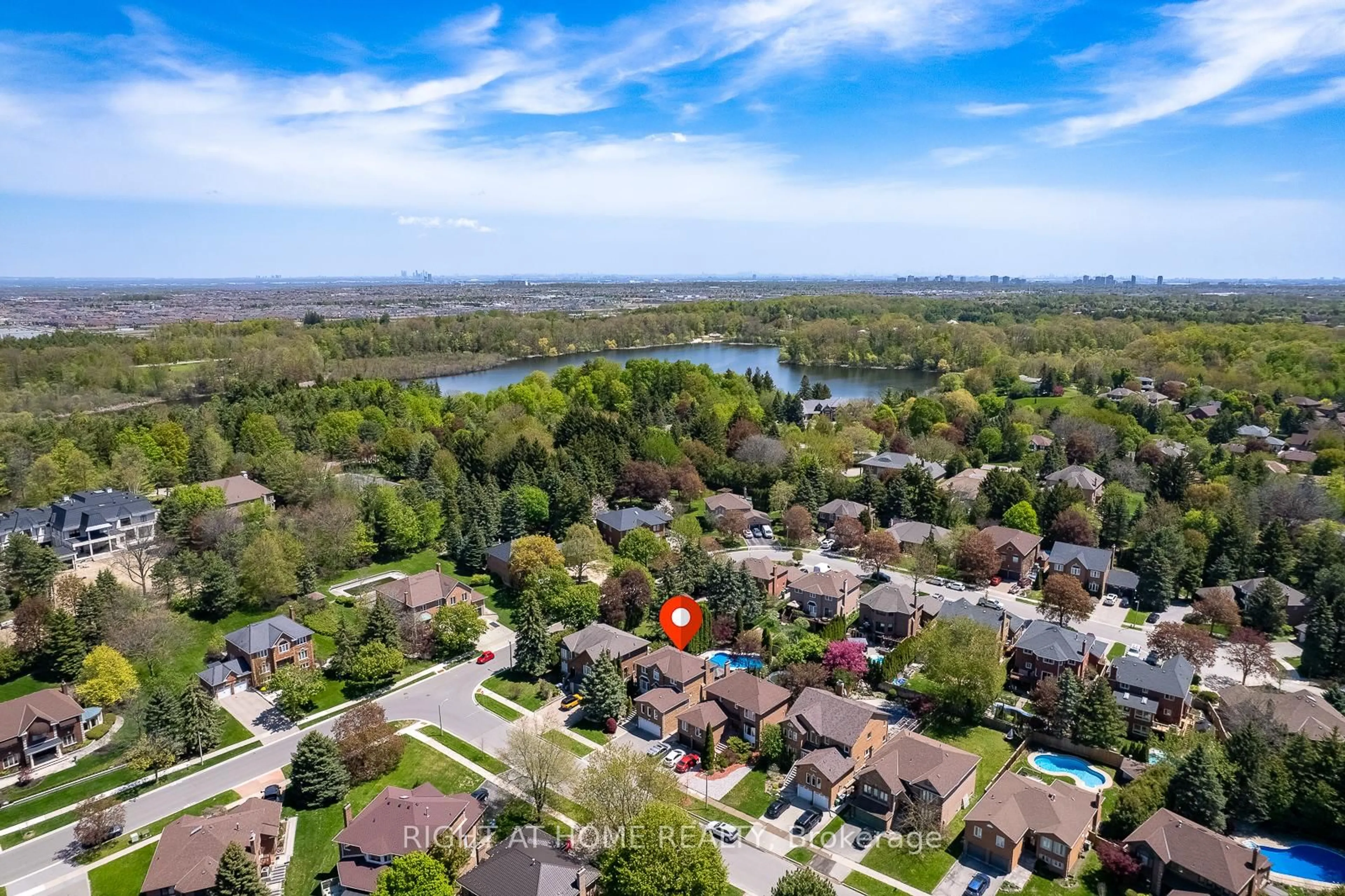 A pic from outside/outdoor area/front of a property/back of a property/a pic from drone, water/lake/river/ocean view for 41 Christie Dr, Brampton Ontario L6Z 3J6
