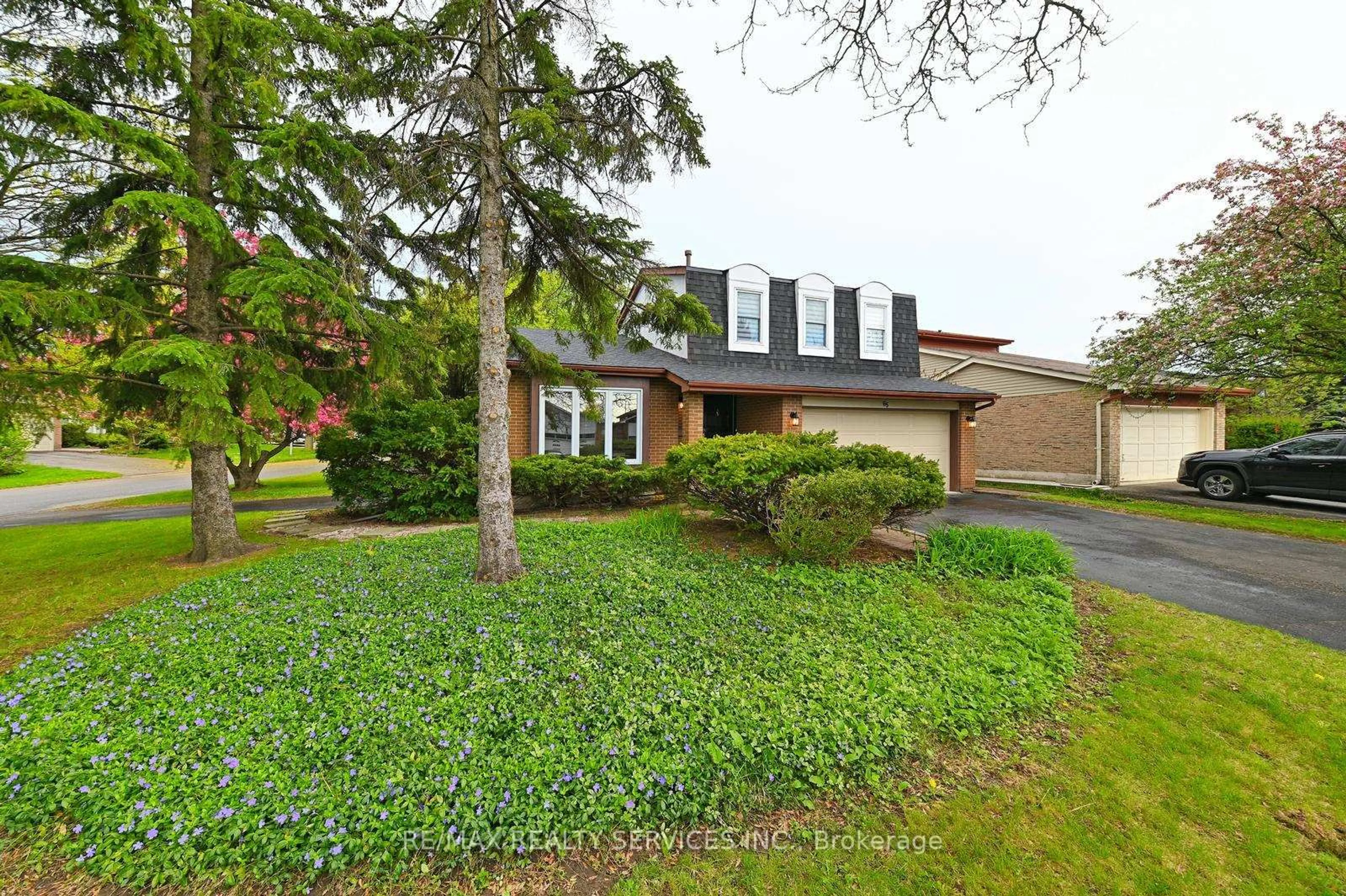 Home with brick exterior material, street for 65 Massey St, Brampton Ontario L6S 3A3