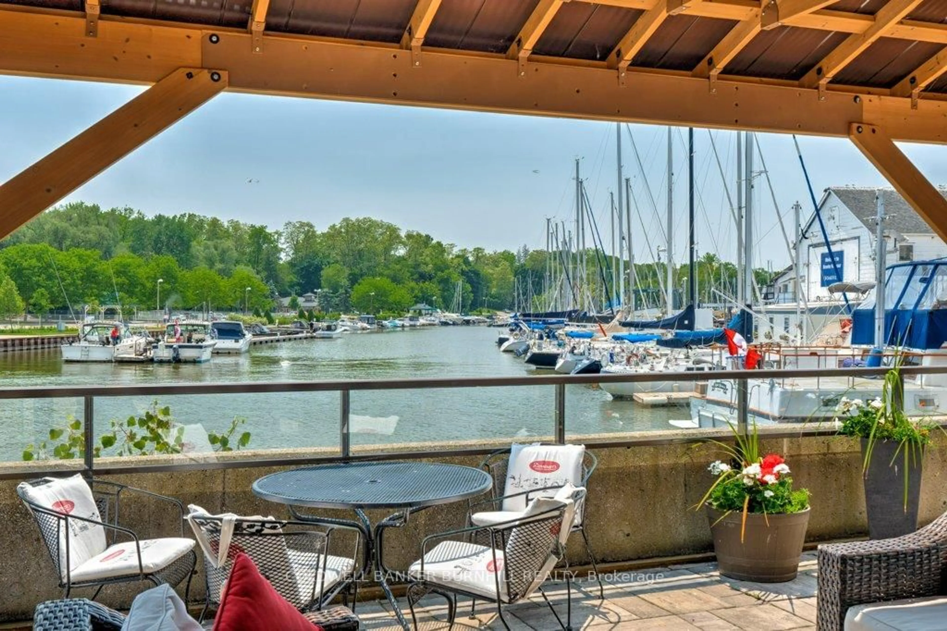 Patio, water/lake/river/ocean view for 100 Bronte Rd #214, Oakville Ontario L6L 6L5