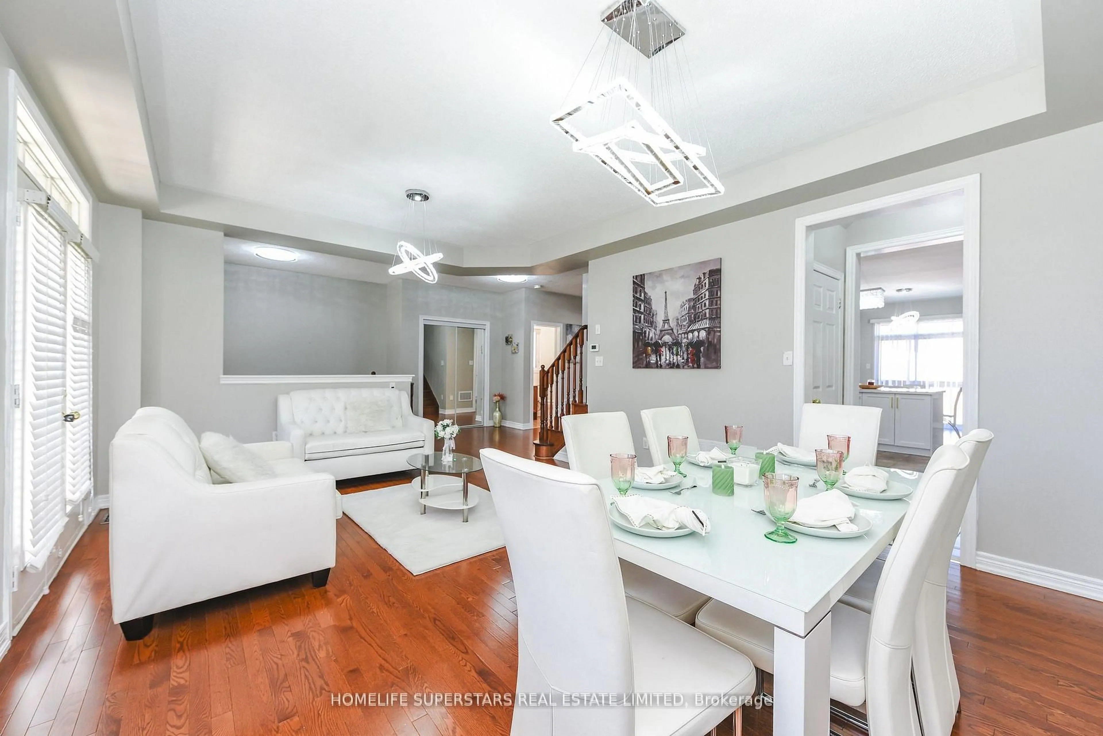 Dining room, unknown for 5 Amy Ave, Brampton Ontario L6P 3L7