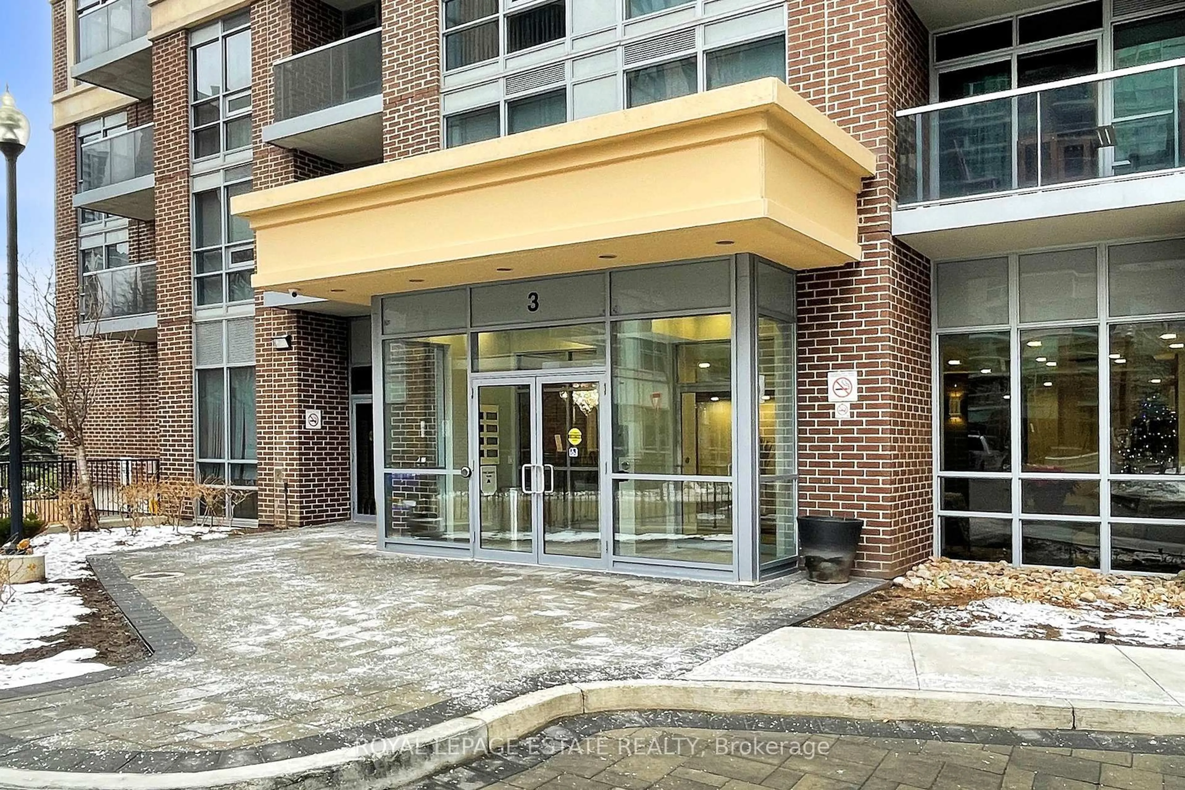 Indoor foyer for 3 Michael Power Pl #204, Toronto Ontario M9A 0A2