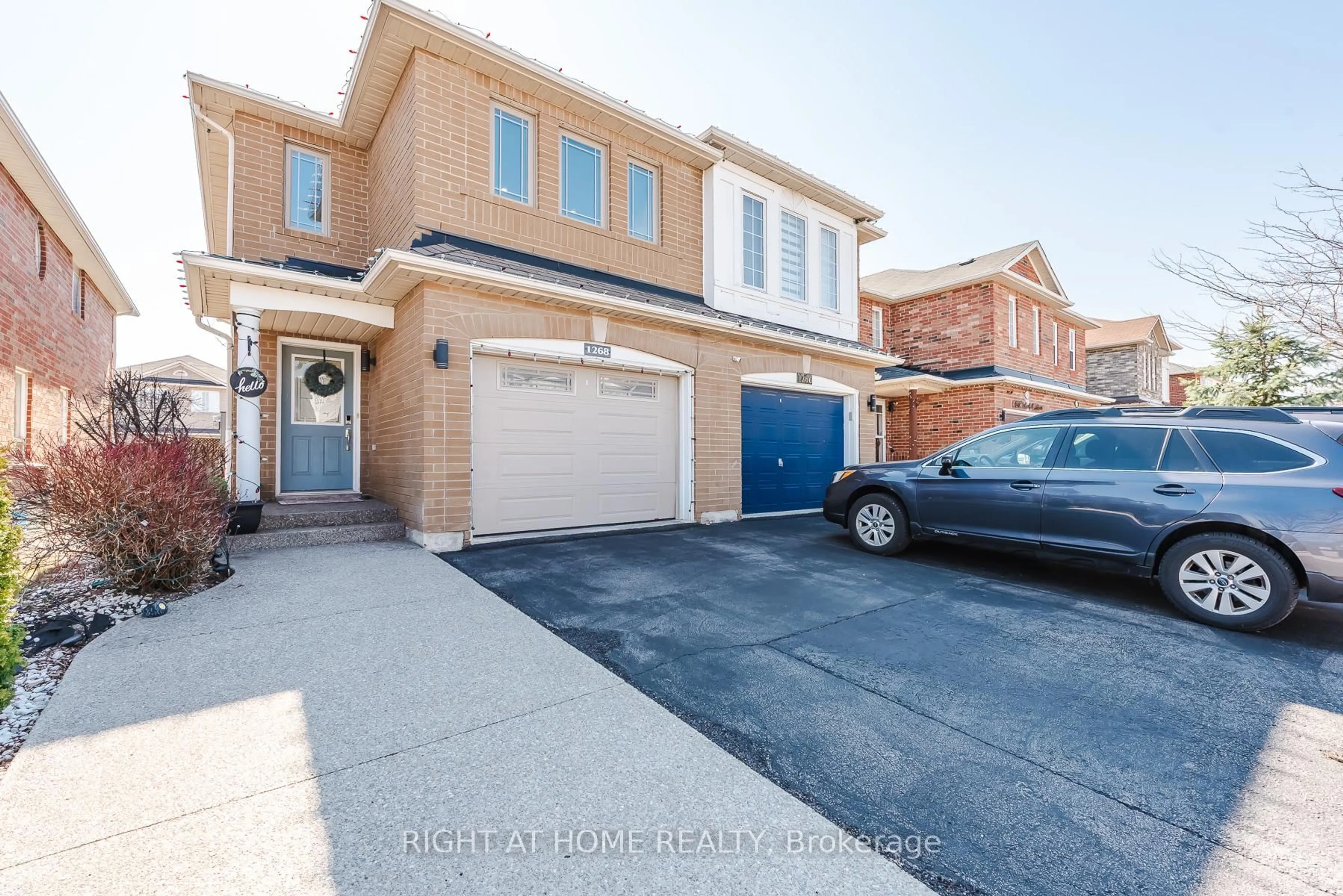 Unknown for 1268 Newell St, Milton Ontario L9T 6C2