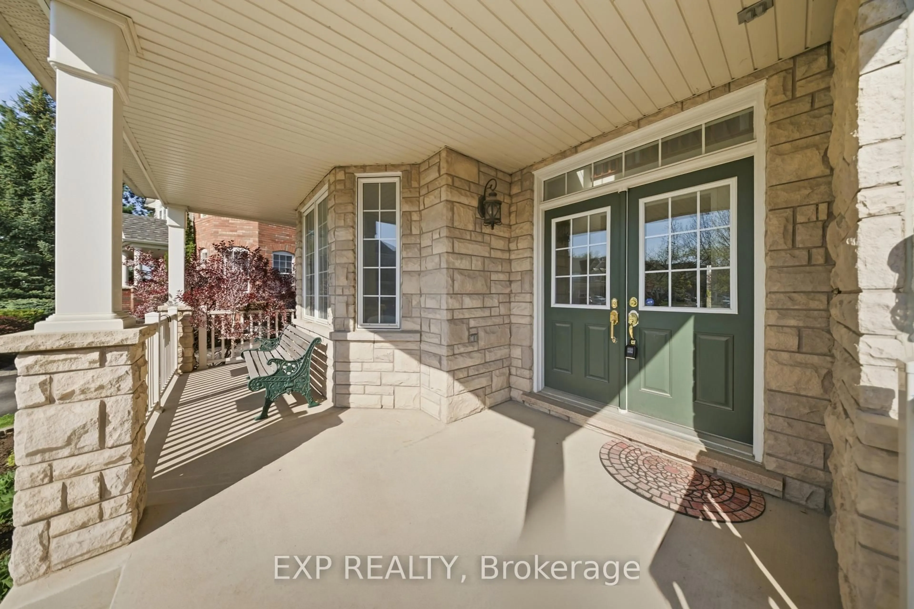 Indoor entryway for 1227 Christie Circ, Milton Ontario L9T 6V4