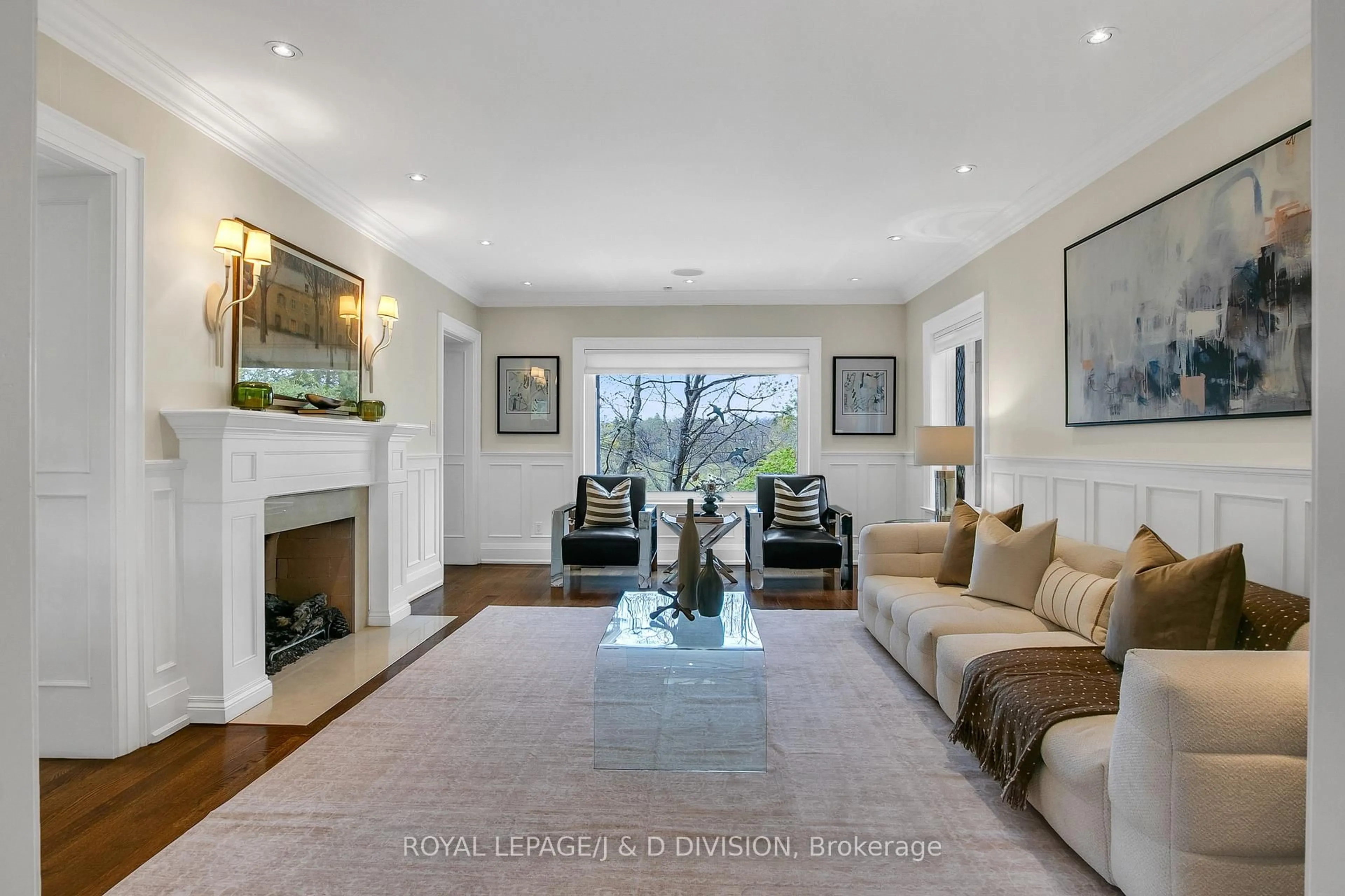 Living room with furniture, unknown for 76 Brule Gdns, Toronto Ontario M6S 4J2