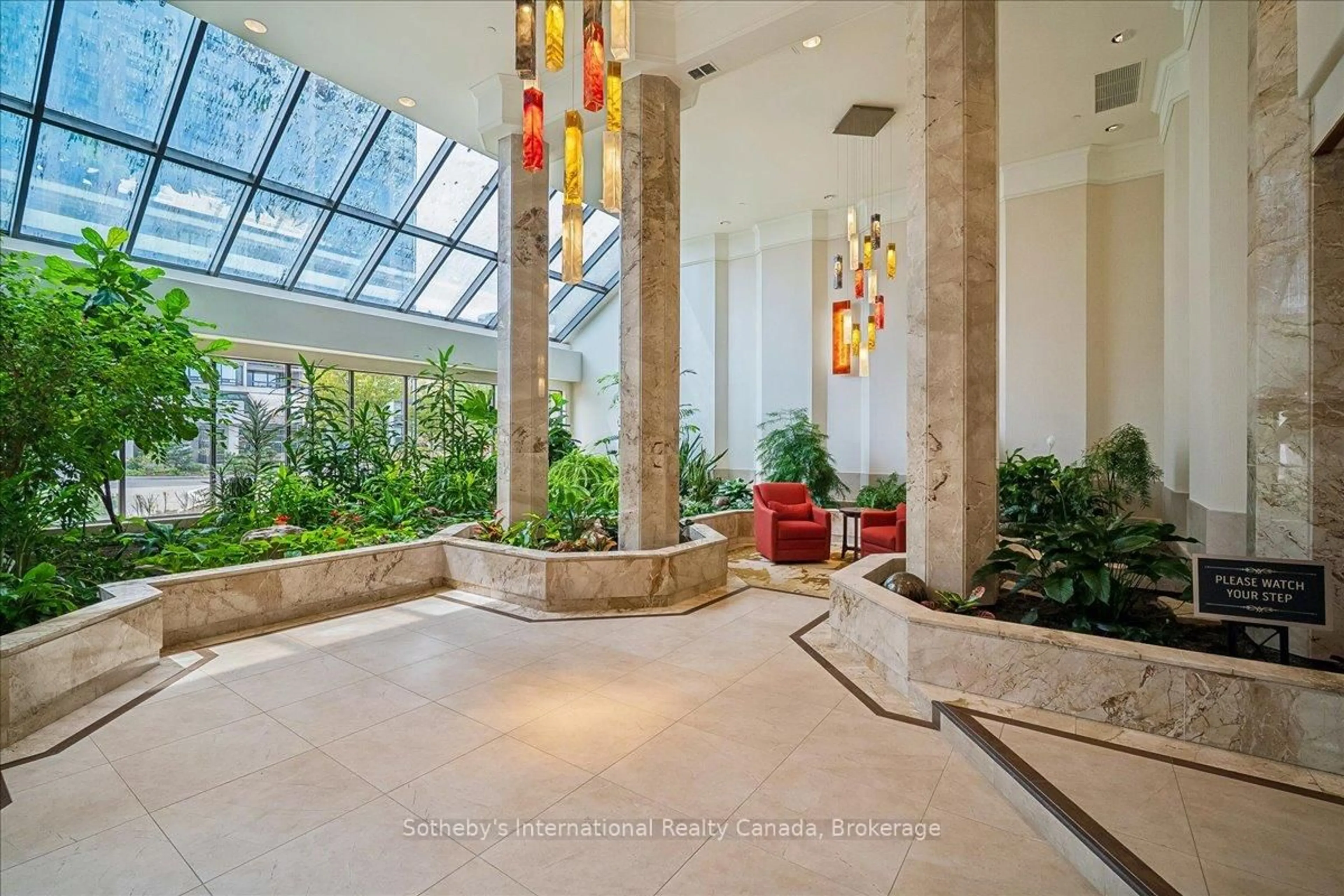 Lobby for 2170 Marine Dr #2104, Oakville Ontario L6L 5V1