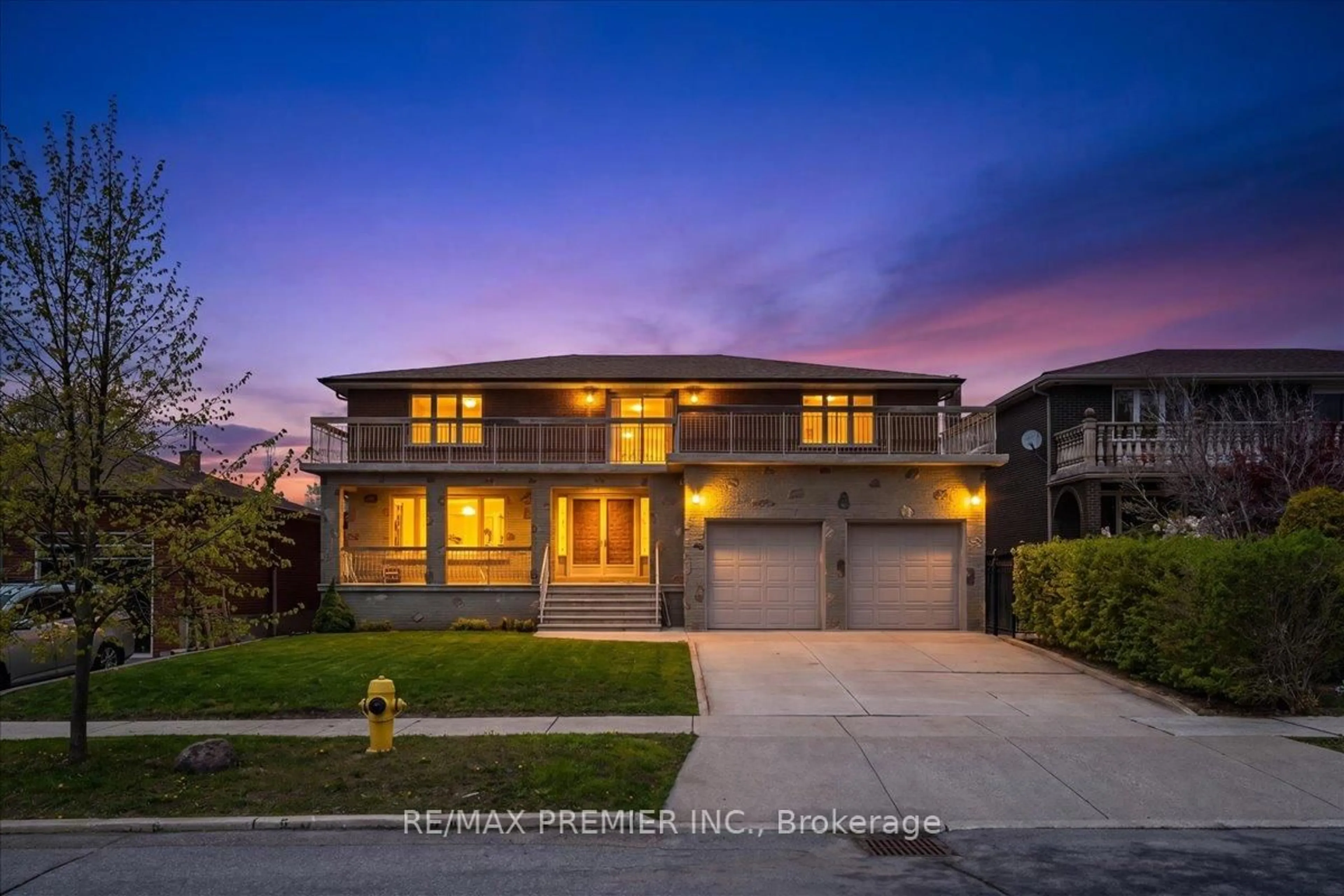 Home with brick exterior material, street for 100 Hallsport Cres, Toronto Ontario M3M 2K6