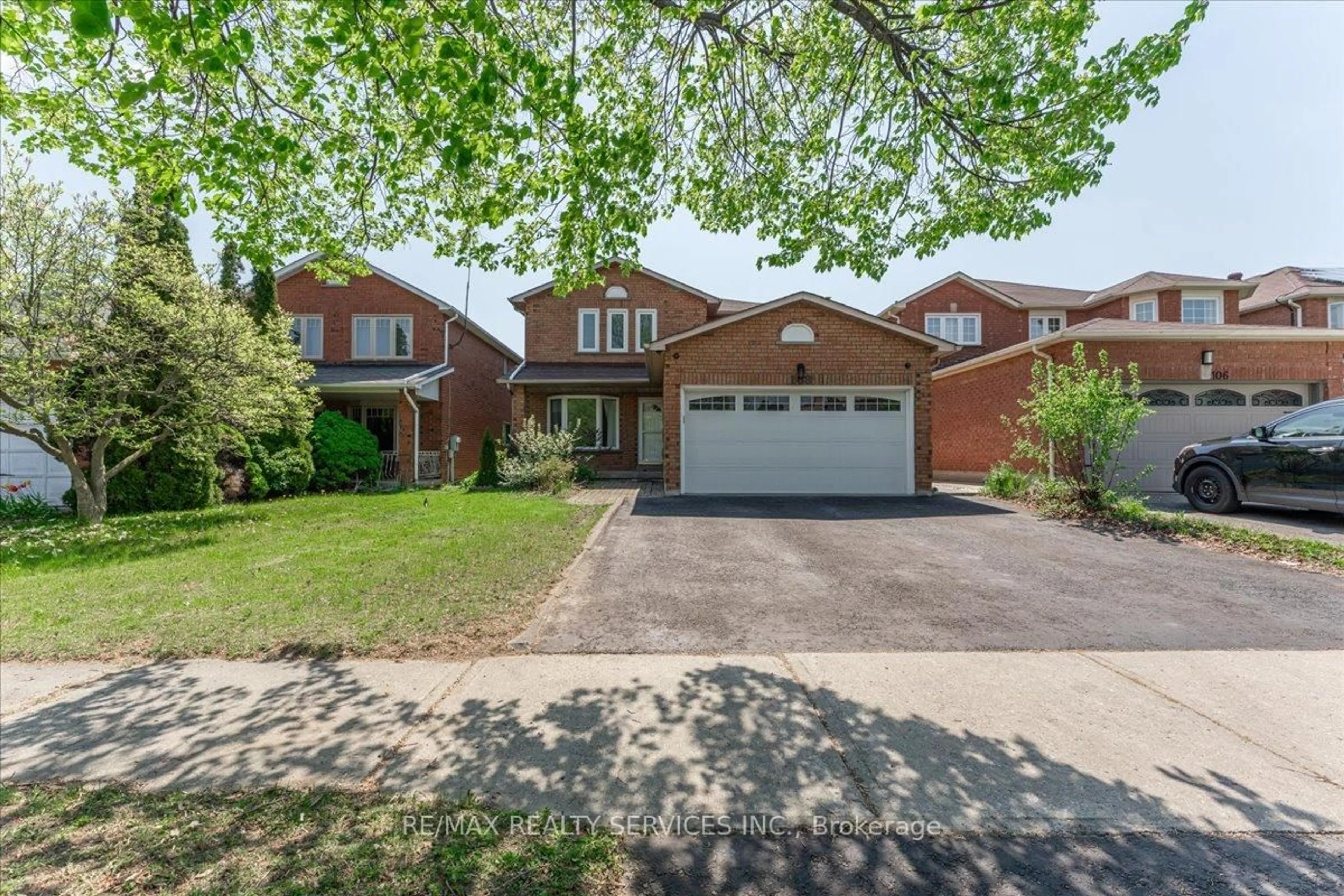Home with brick exterior material, street for 108 Candy Cres, Brampton Ontario L6X 3Z8