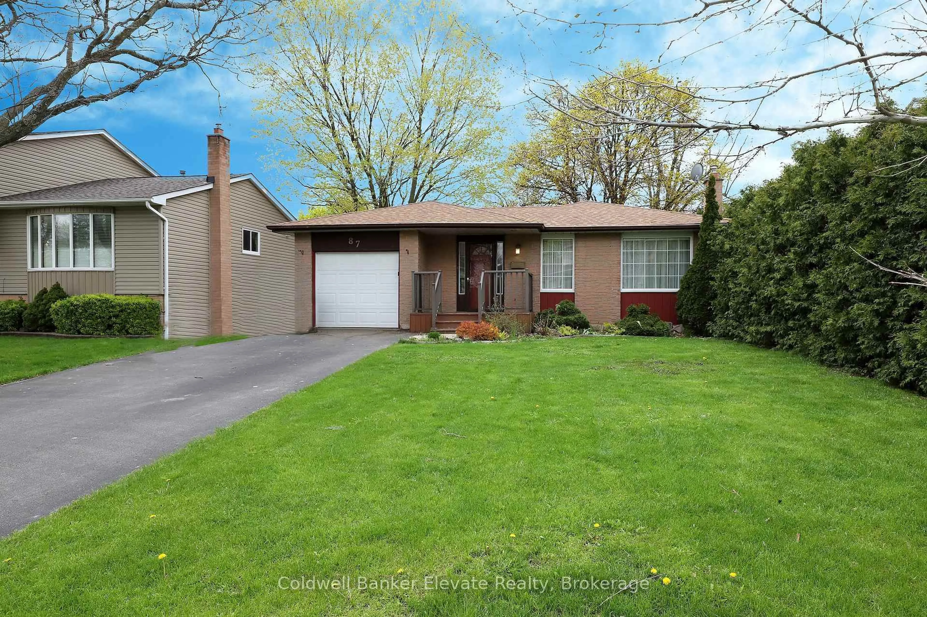 Home with brick exterior material, street for 87 Mancroft Cres, Brampton Ontario L6S 2V2