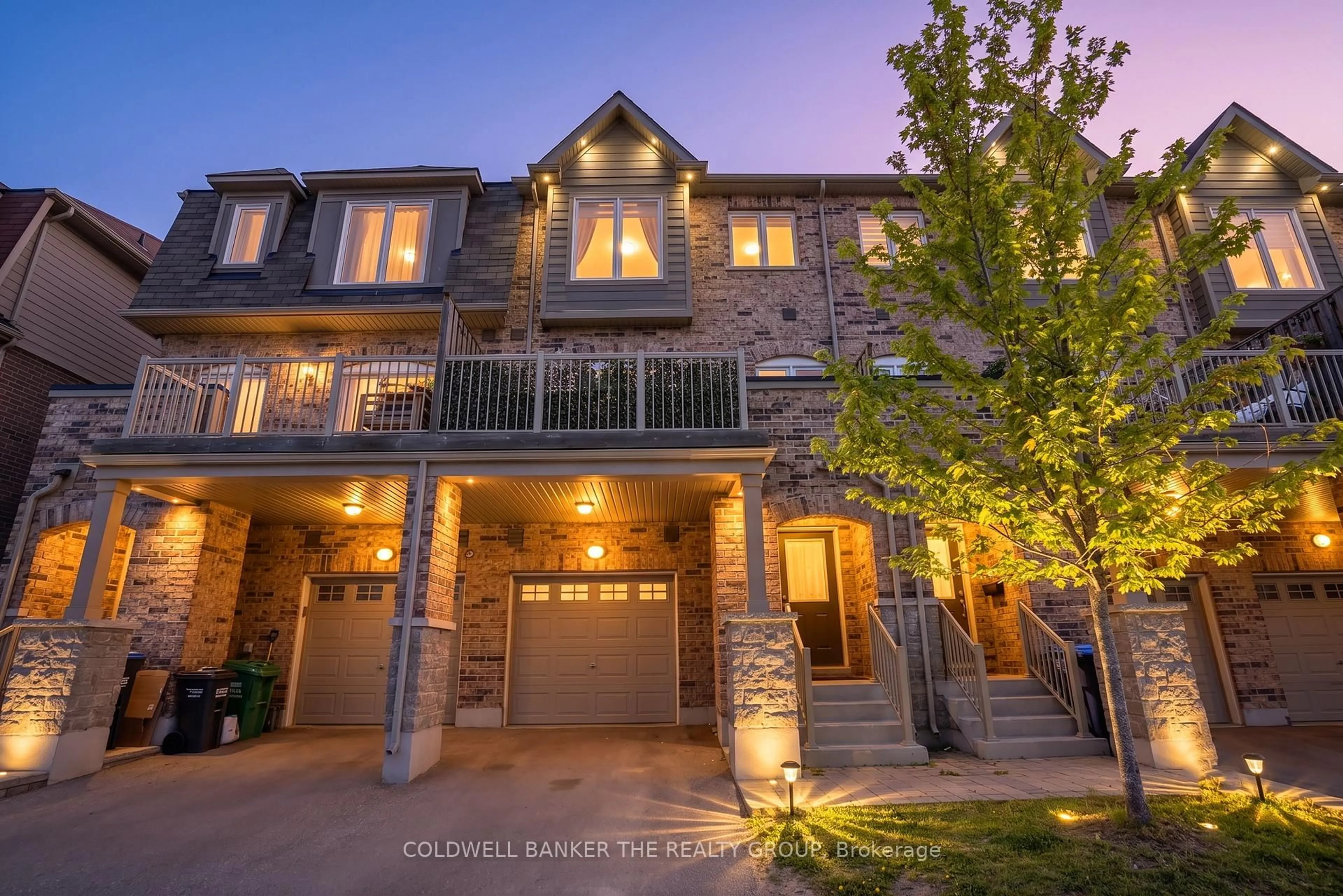 Home with brick exterior material, street for 50 Edinburgh Dr #8, Brampton Ontario L6Y 1N9