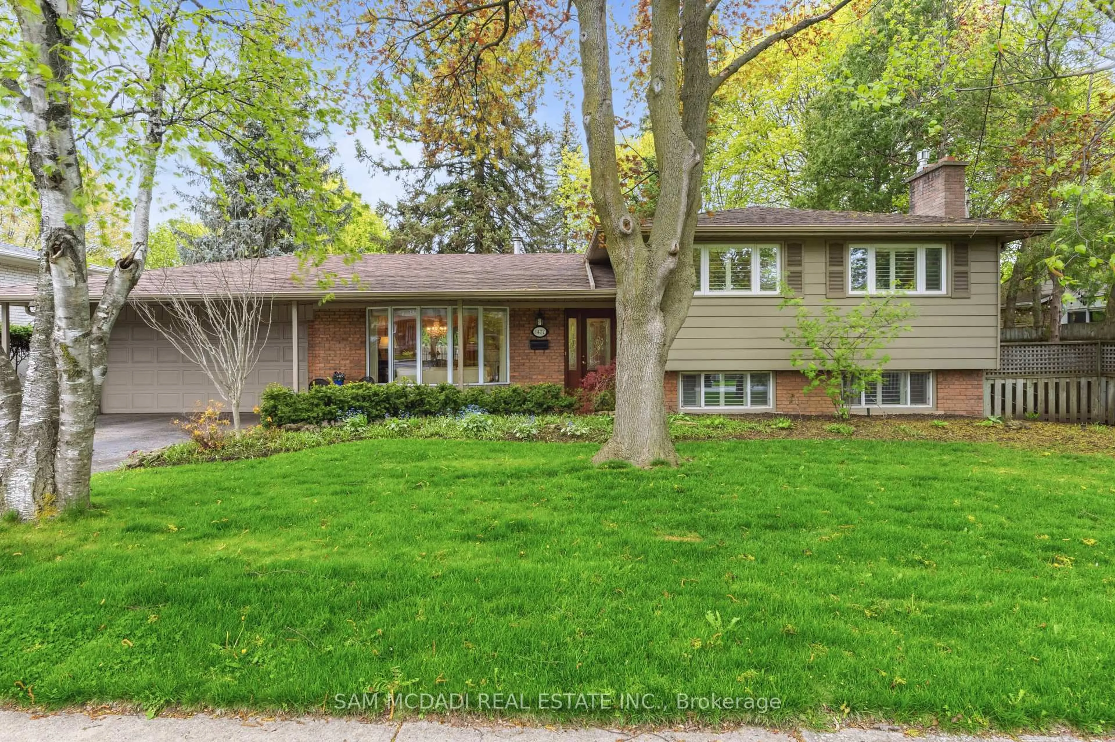 Home with brick exterior material, street for 1477 Agnew Rd, Mississauga Ontario L5J 3G8