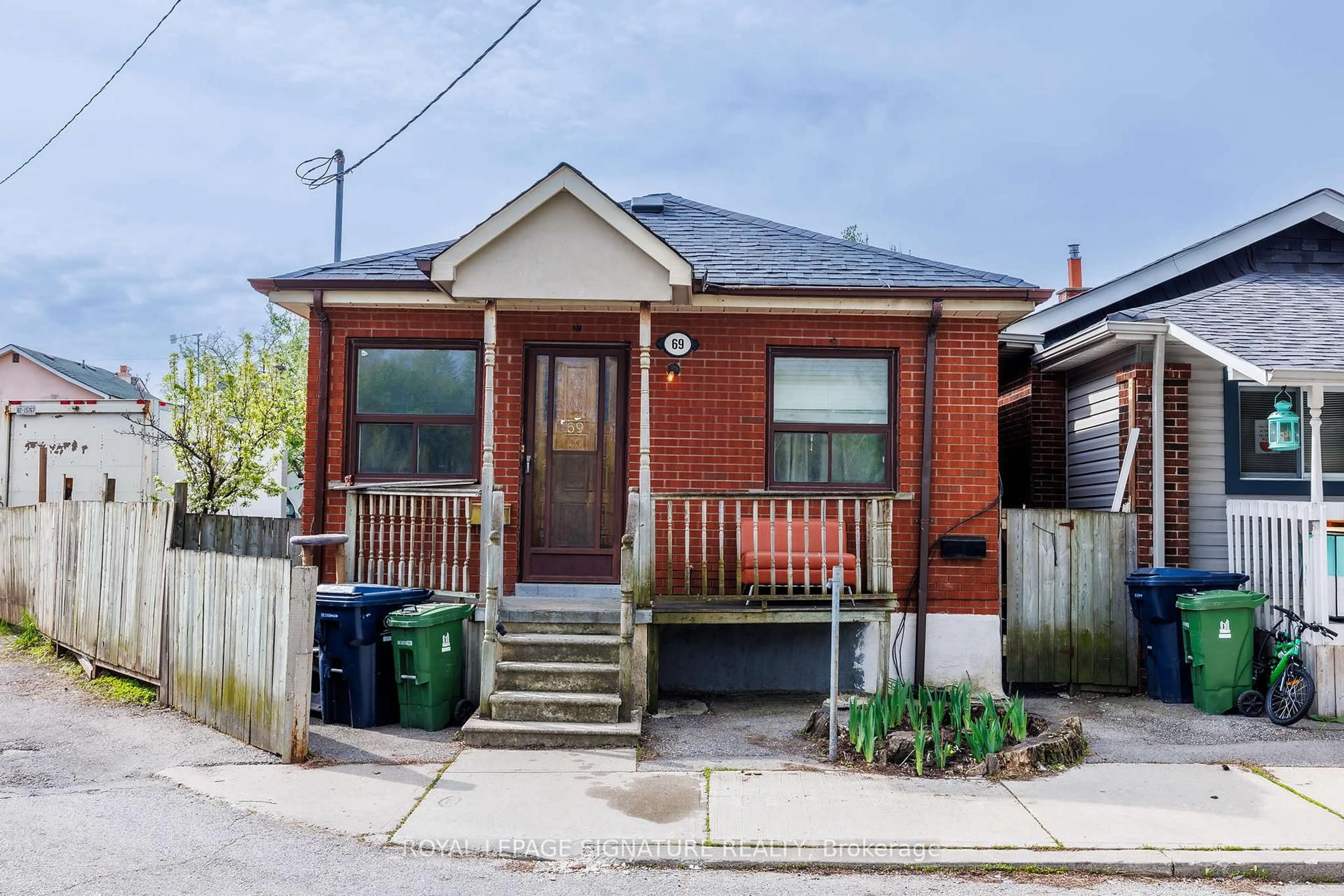 Home with brick exterior material, street for 69 Nickle St, Toronto Ontario M6M 2H7