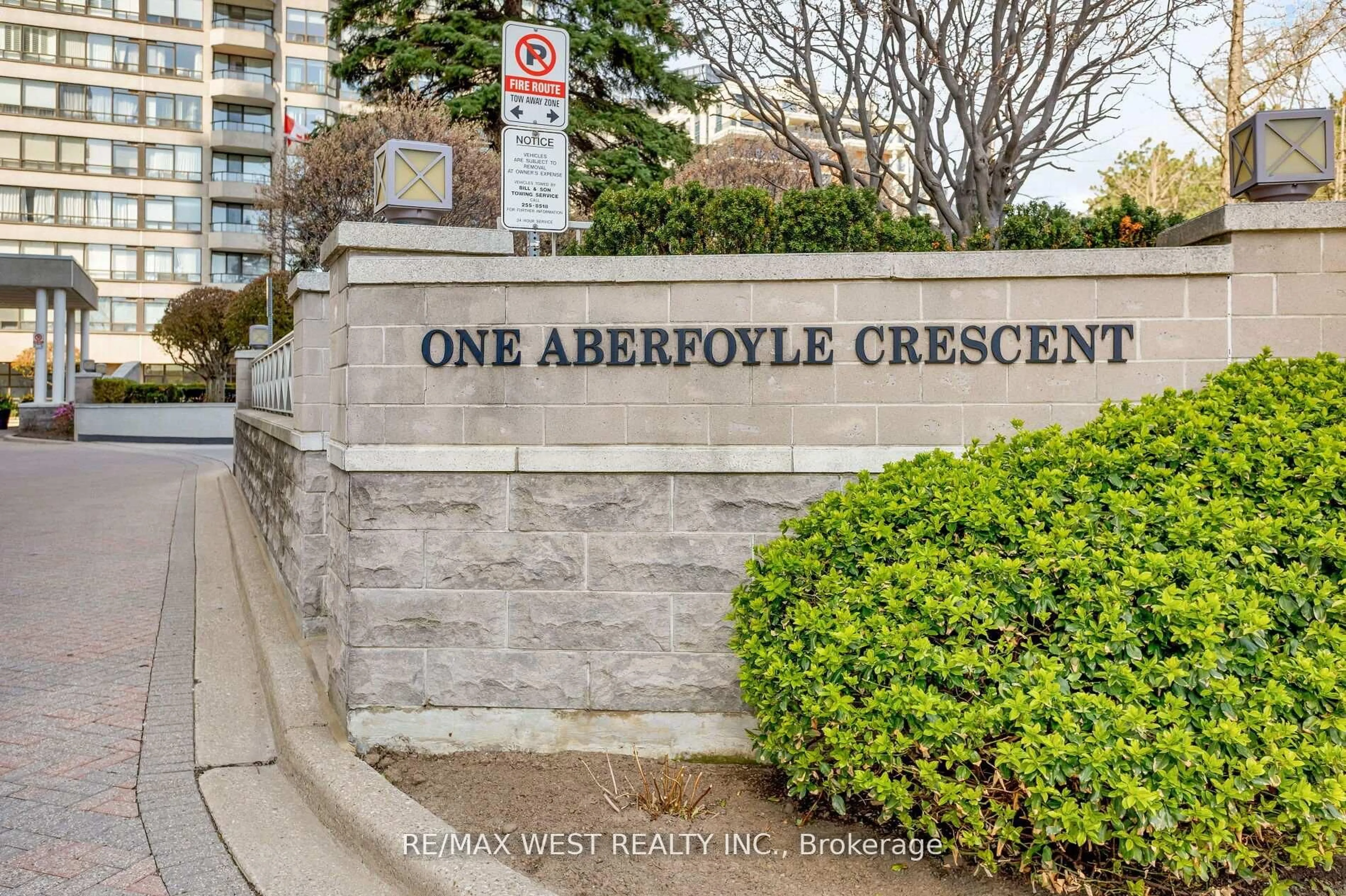 Unknown for 1 Aberfoyle Cres #411, Toronto Ontario M8X 2X8
