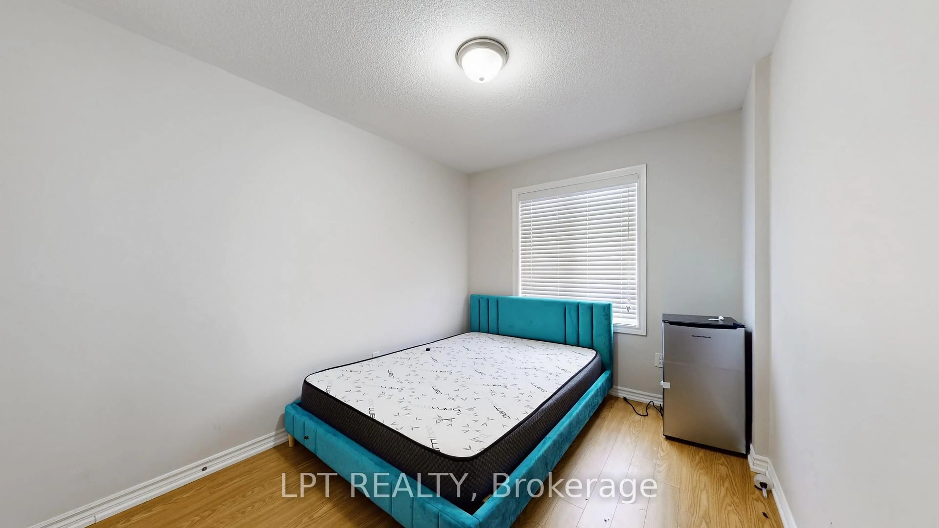 A pic of a room for 162 Agava St, Brampton Ontario L7A 4R9