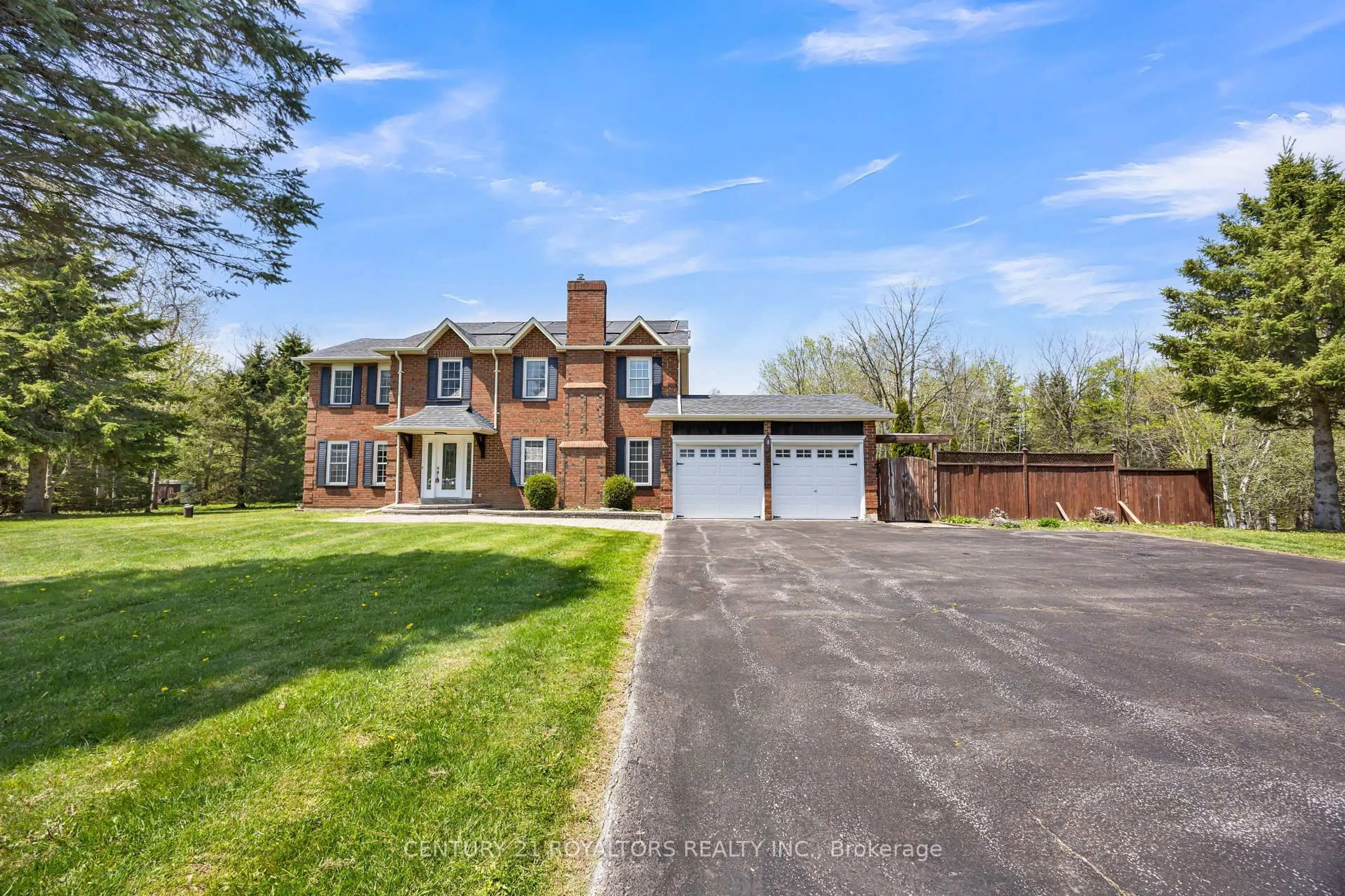 A pic from outside/outdoor area/front of a property/back of a property/a pic from drone, street for 8 ELITE Rd, Caledon Ontario L7K 0L2