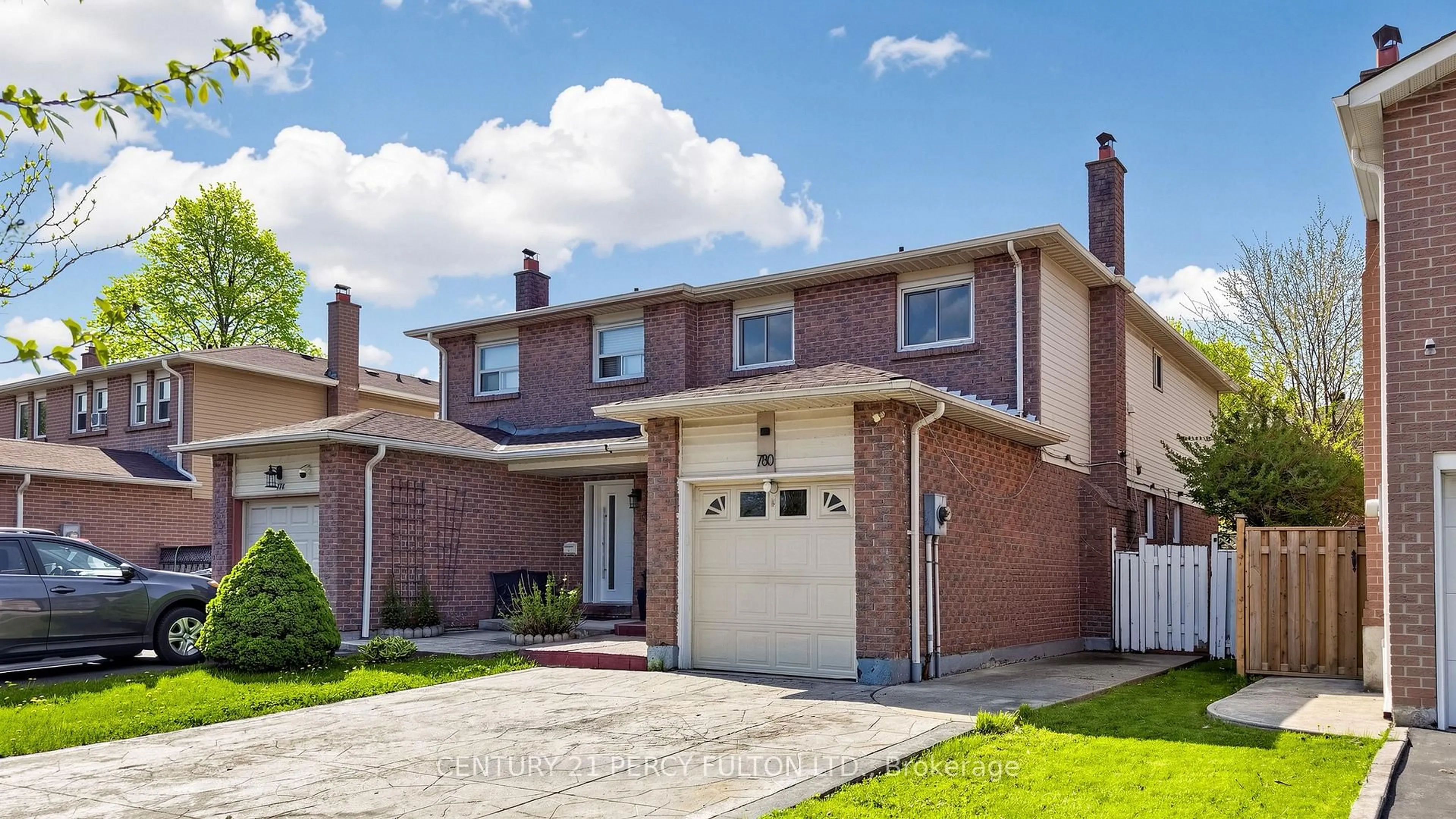 Home with brick exterior material, street for 780 Galloway Cres, Mississauga Ontario L5C 3T9