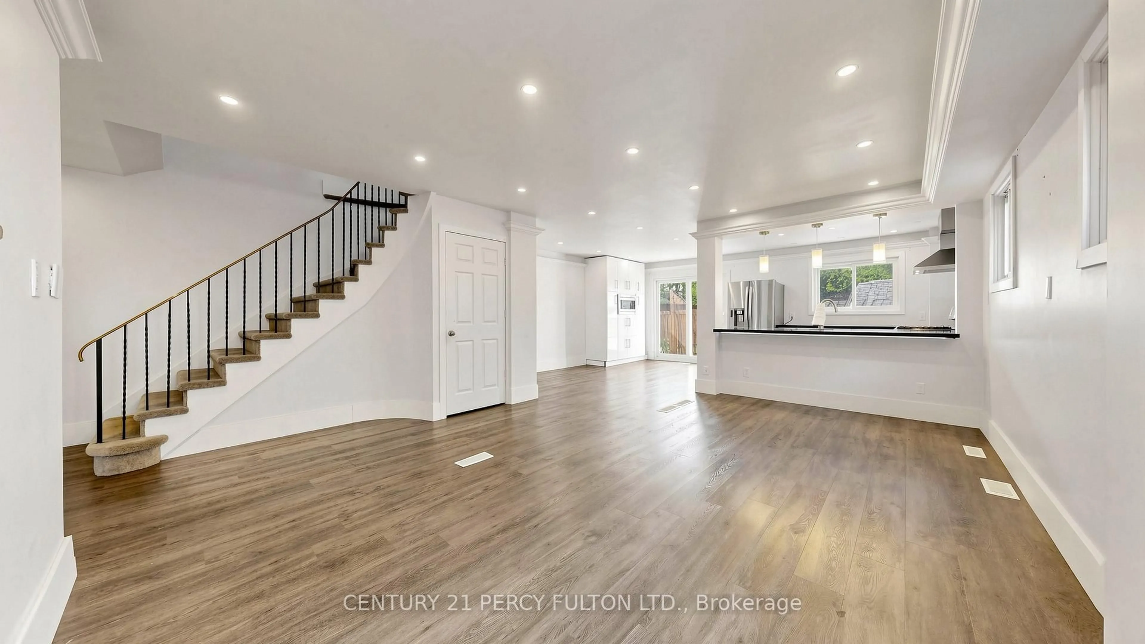 Unknown for 780 Galloway Cres, Mississauga Ontario L5C 3T9